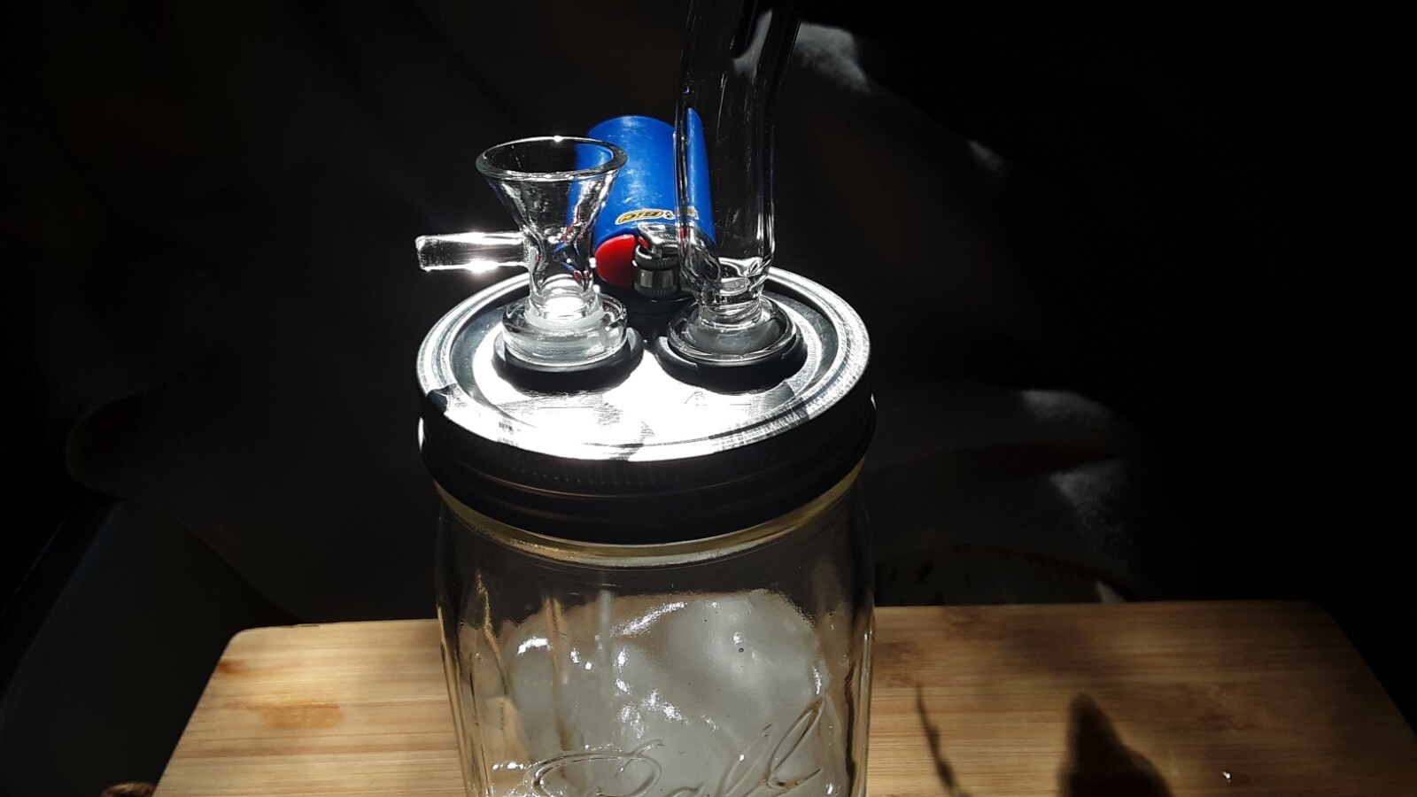 Mason Jar Water Pipe FREE LIghter & LED Light! Quality Glass Bong Bubbler!