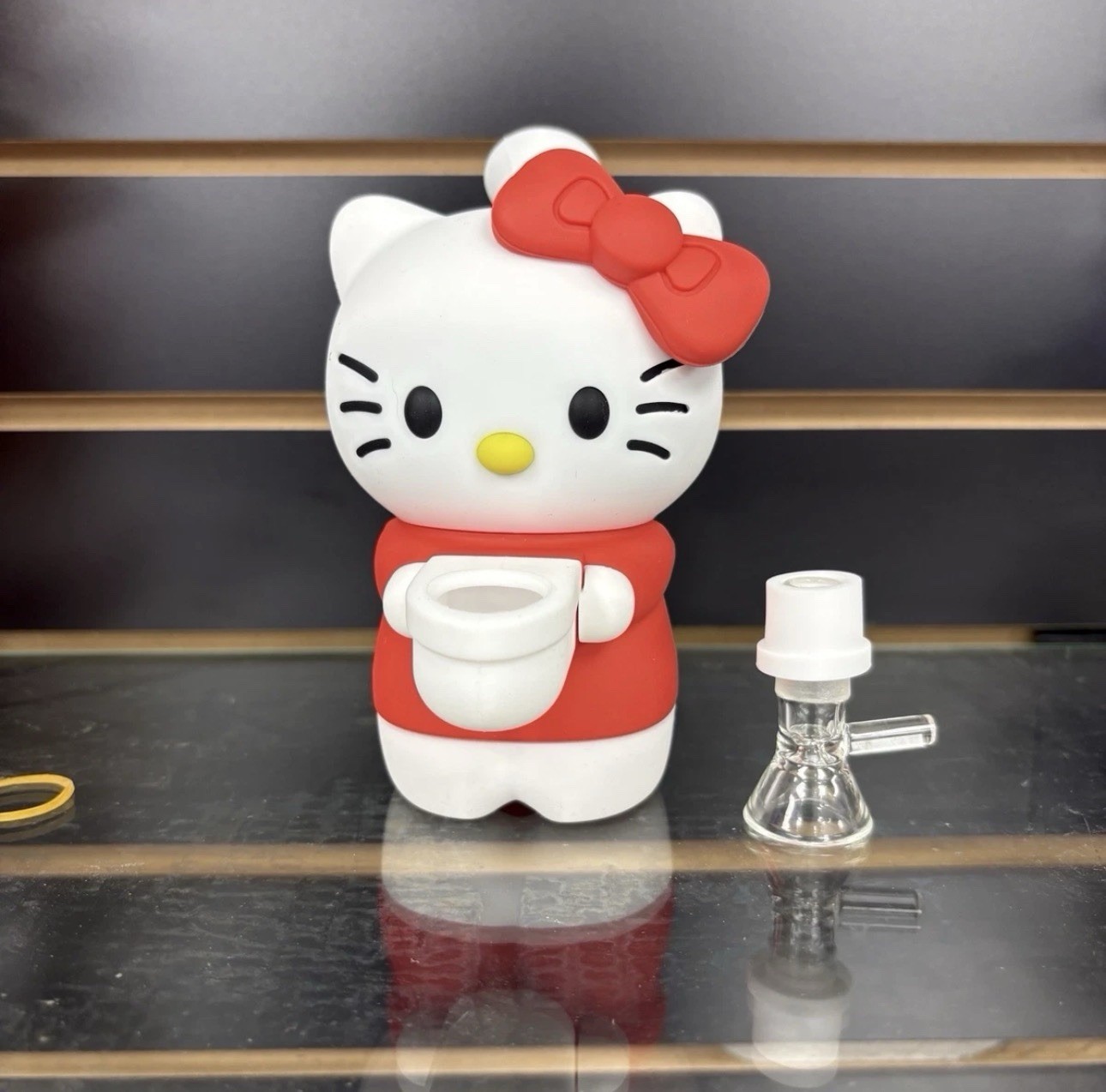 CUTE Hello Kitty Sillicone Glass Pipe Bong Collection Water Smoking Hookah