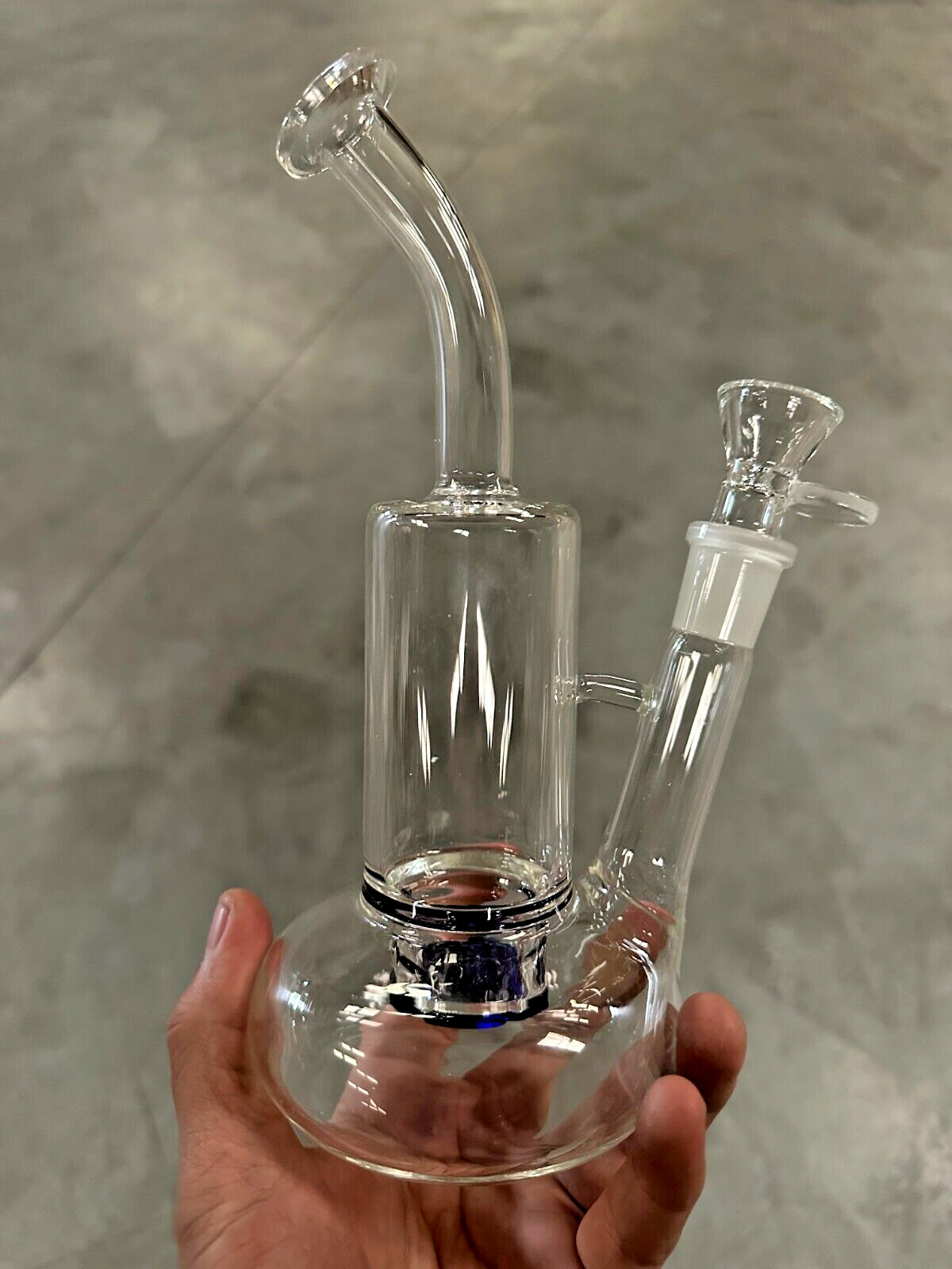 10&Prime; Tornado Glass Bongs 18.8mm Smoking Glass Water Pipe Medium Round handle