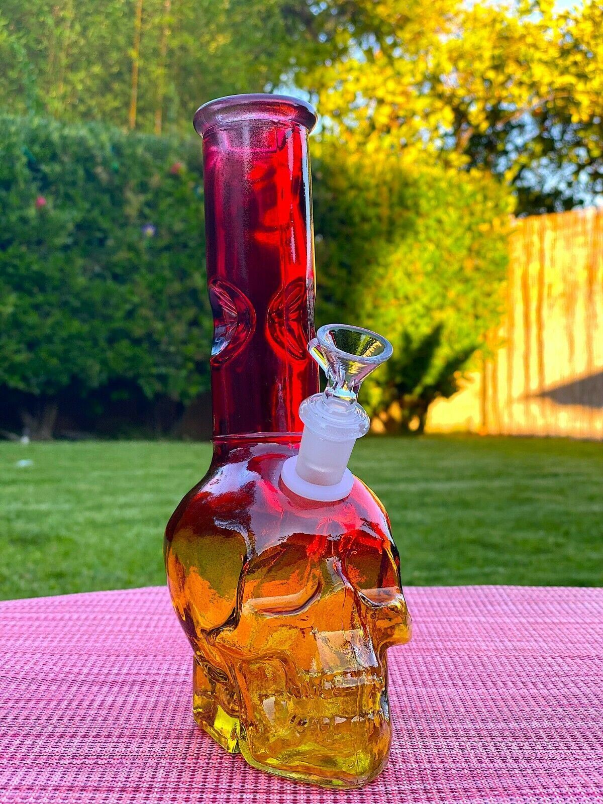 9&Prime; Premium Glass Water Pipe Bong Bubbler Red Skull Hookah