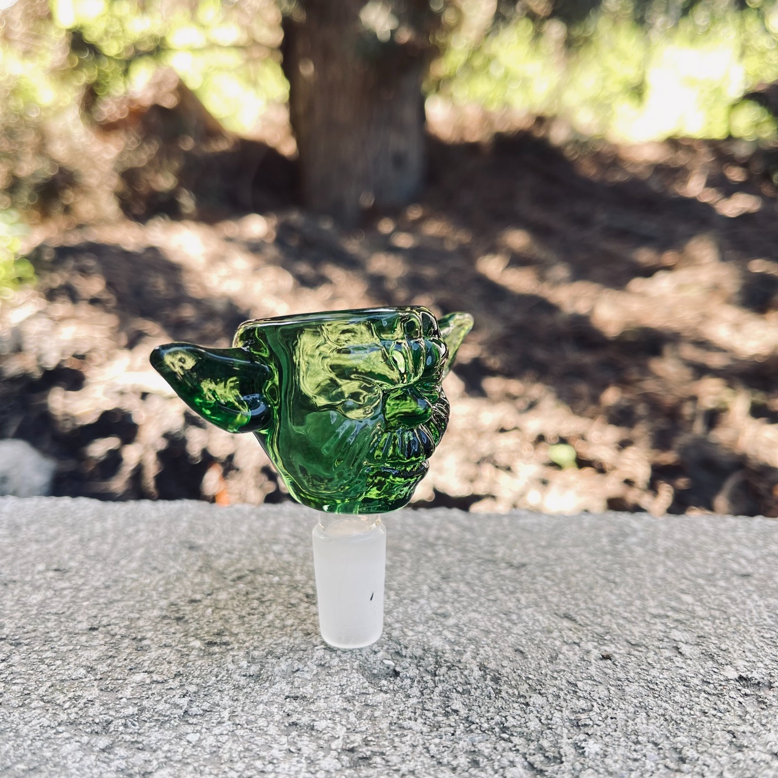 14mm Premium Bowl Thick Glass Yoda Shape Bowl Head Holder