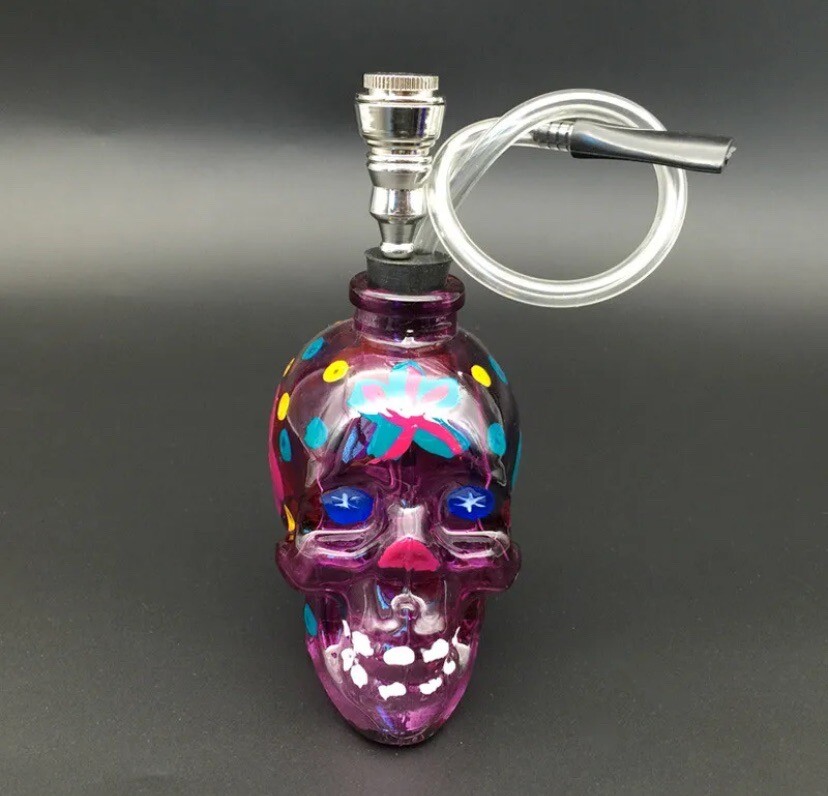 1 X Best glass pipe colourful skull head glass bong shape popular Hookah Shisha