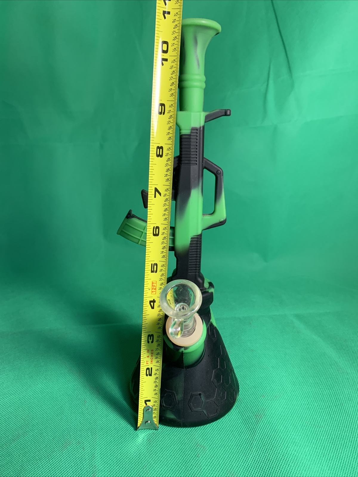 11&Prime; AK Gun Silicone Water Pipe Tobacco Flower Bubbler Unbreakable Beaker 14mm LG