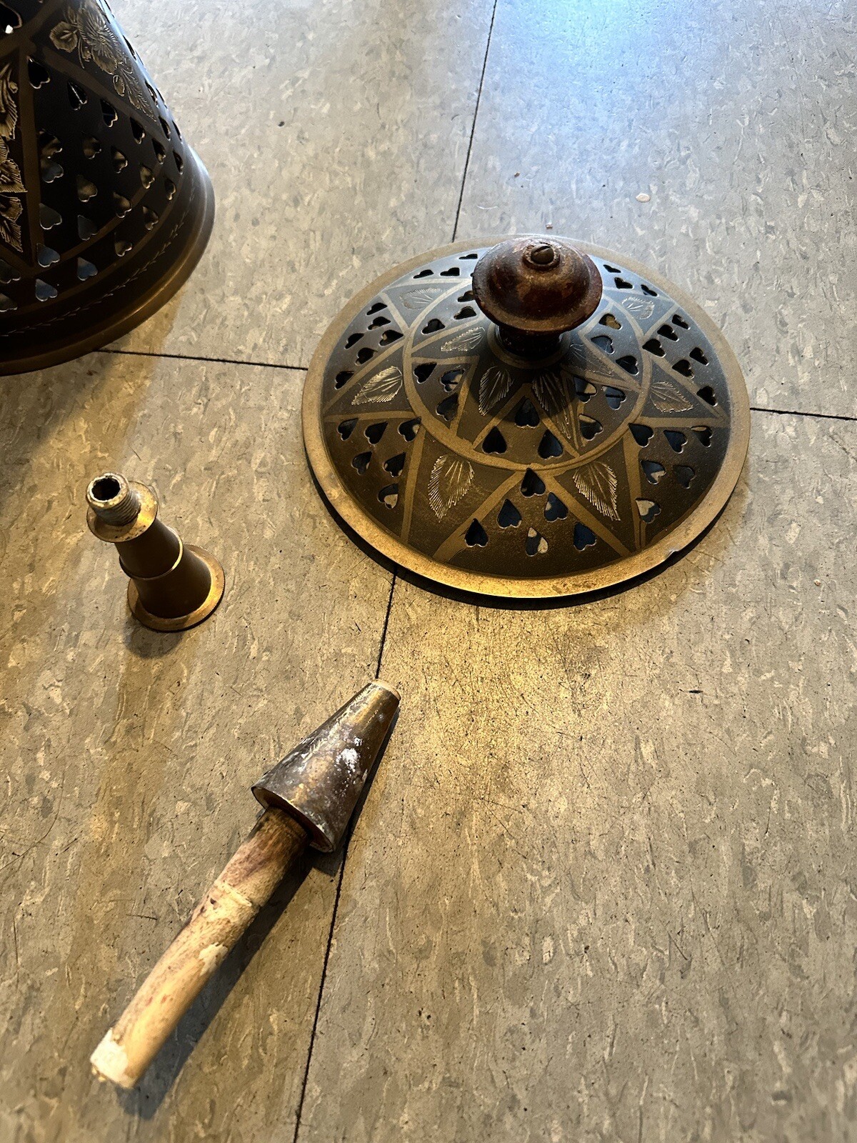 Traditional Antique Hookah Set Decor