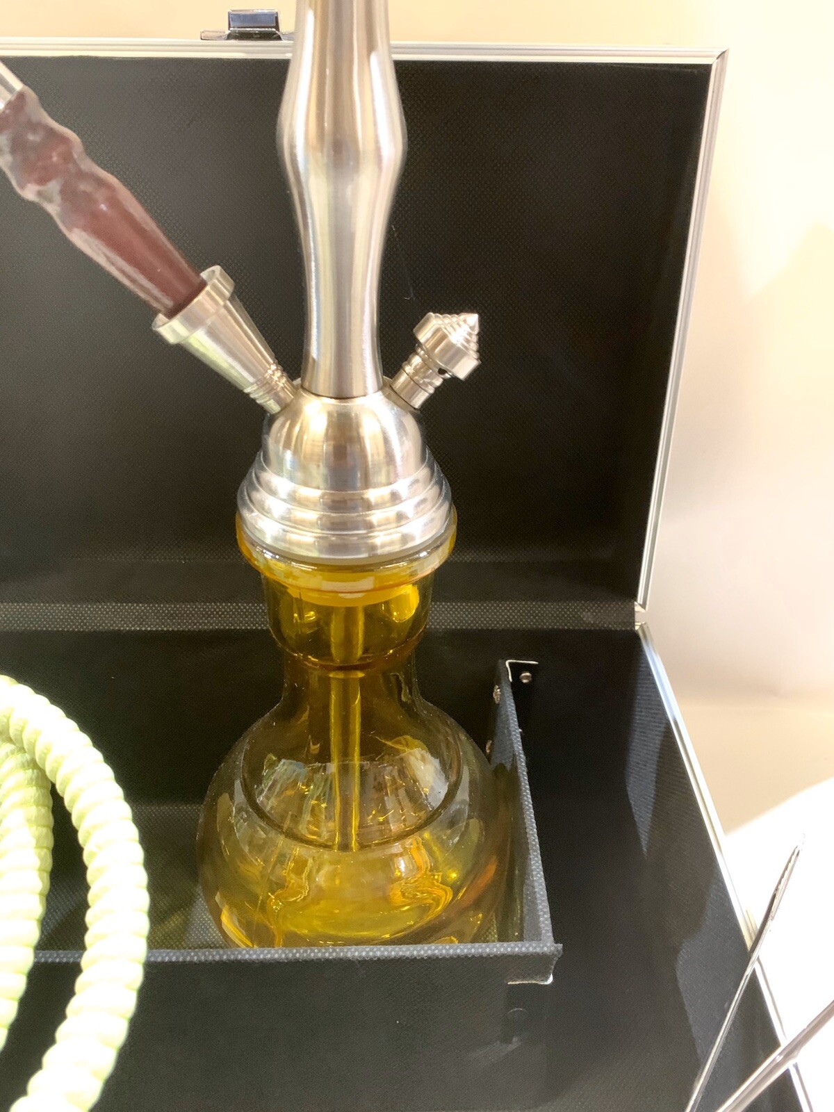 INHALE 17 INCH 1 HOSE JUNIOR HOOKAH IN A HARD SUITCASE