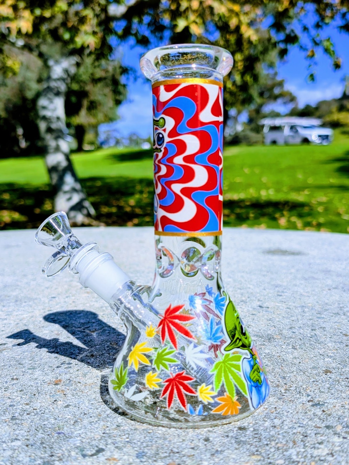 8 Inch Alien Decal Glass Beaker Bong Quality Tobacco Smoking Water Pipe Hookah F