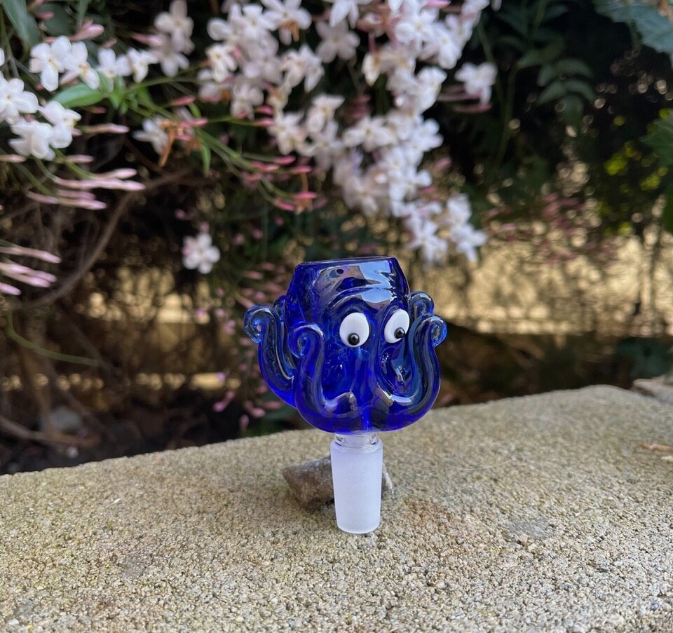 Premium 14mm Blue Thick Glass Octopus Bong Bowl Head Piece Bong Bowl Holder