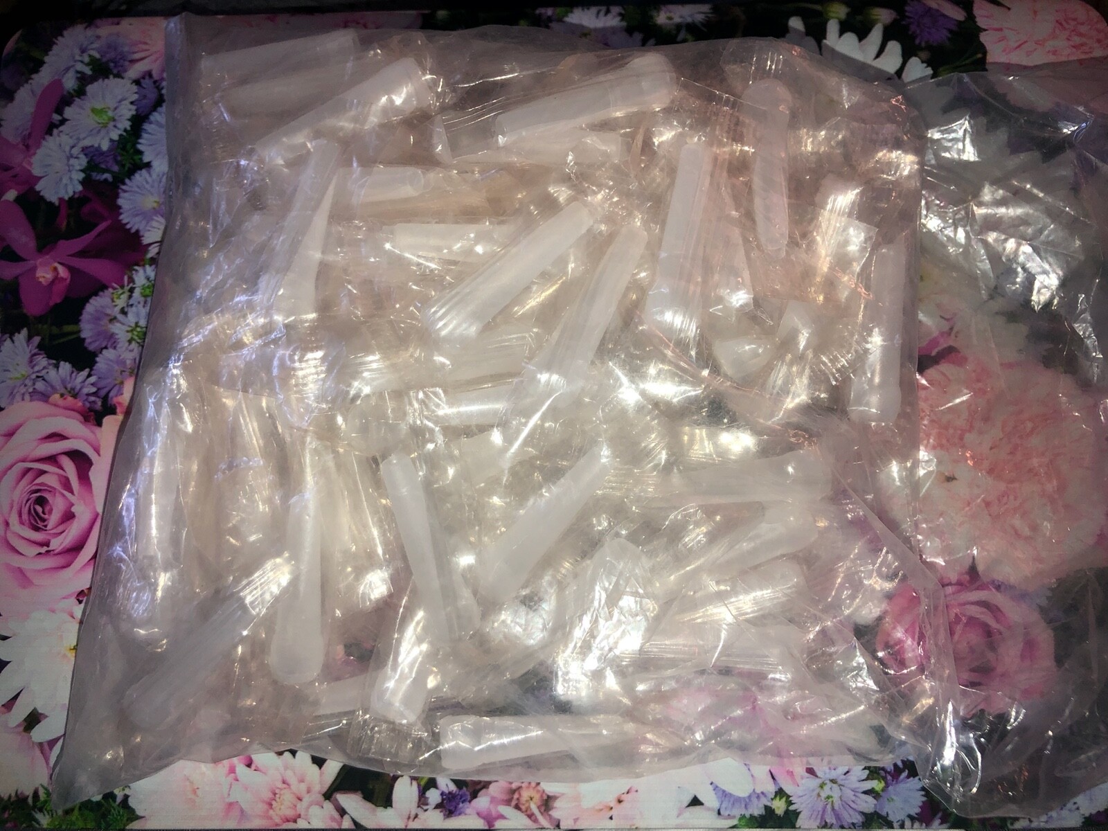 100 Count MALE Hookah Pipe Disposable Mouth Tips (clear)