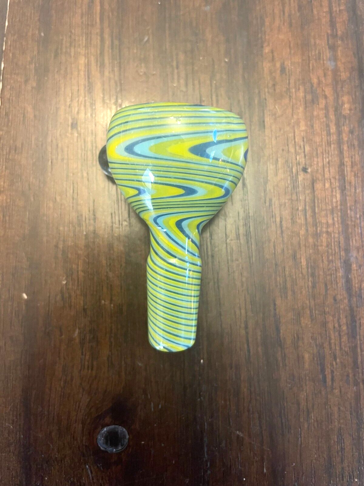 14mm Premium Glass Bowl Green Yellow Blue Wave Colored Stem