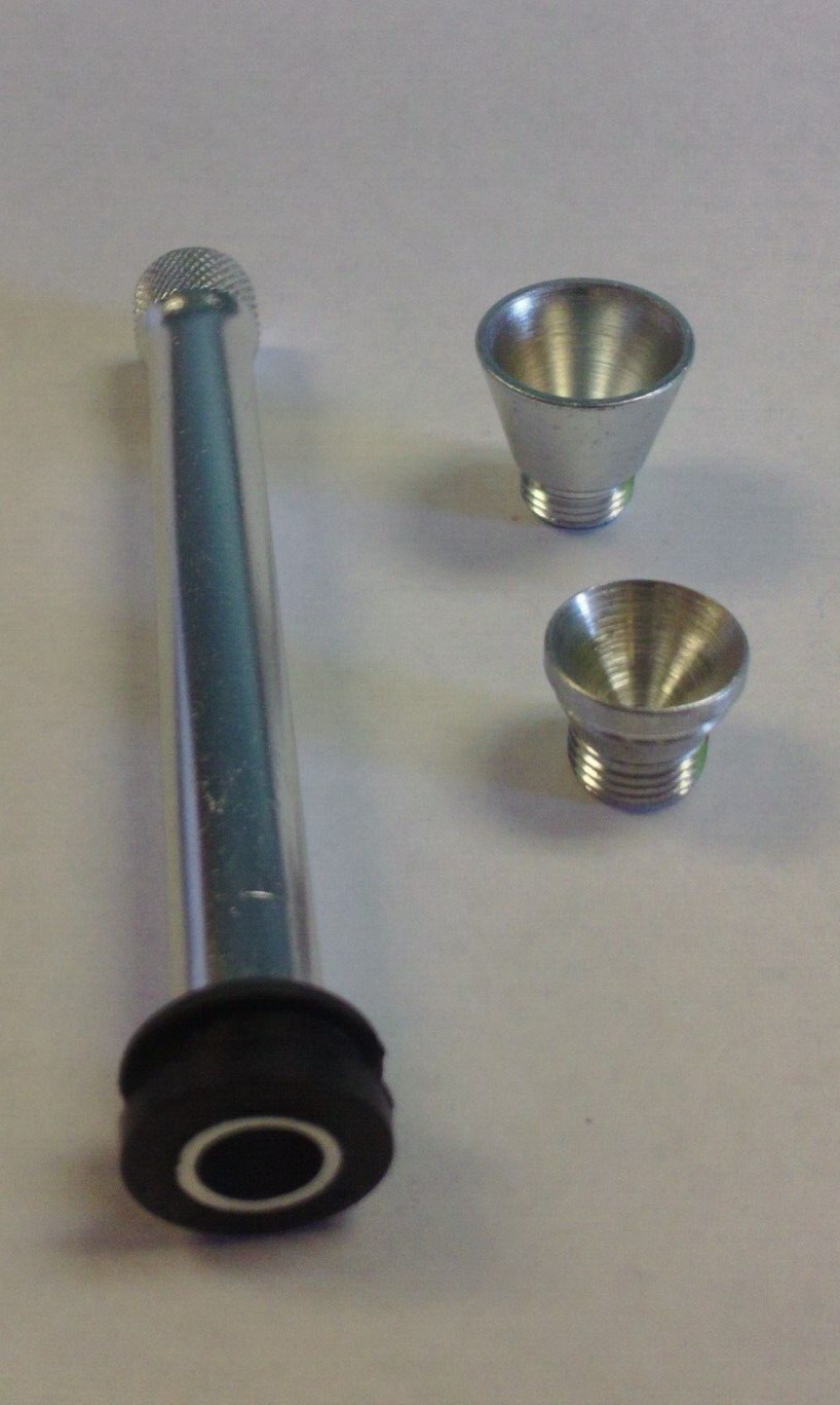 3.5&Prime; METAL WATERPIPE STEM & 2 BOWL SET (FUNNEL & ONE HIT) WITH BLK ROUND GROMMET