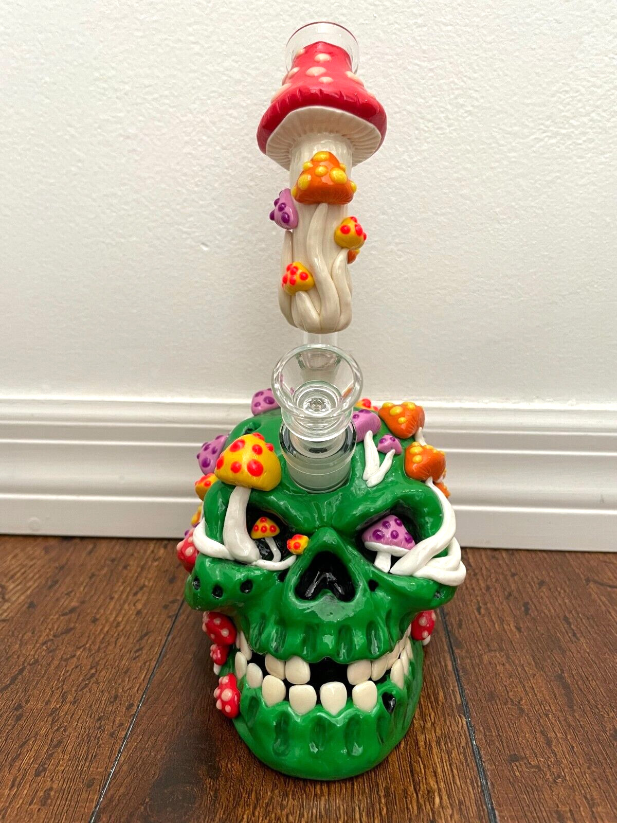 10” Premium Glass Water Pipe Art Glow in Dark Mushroom Skull Green Neon 18mm