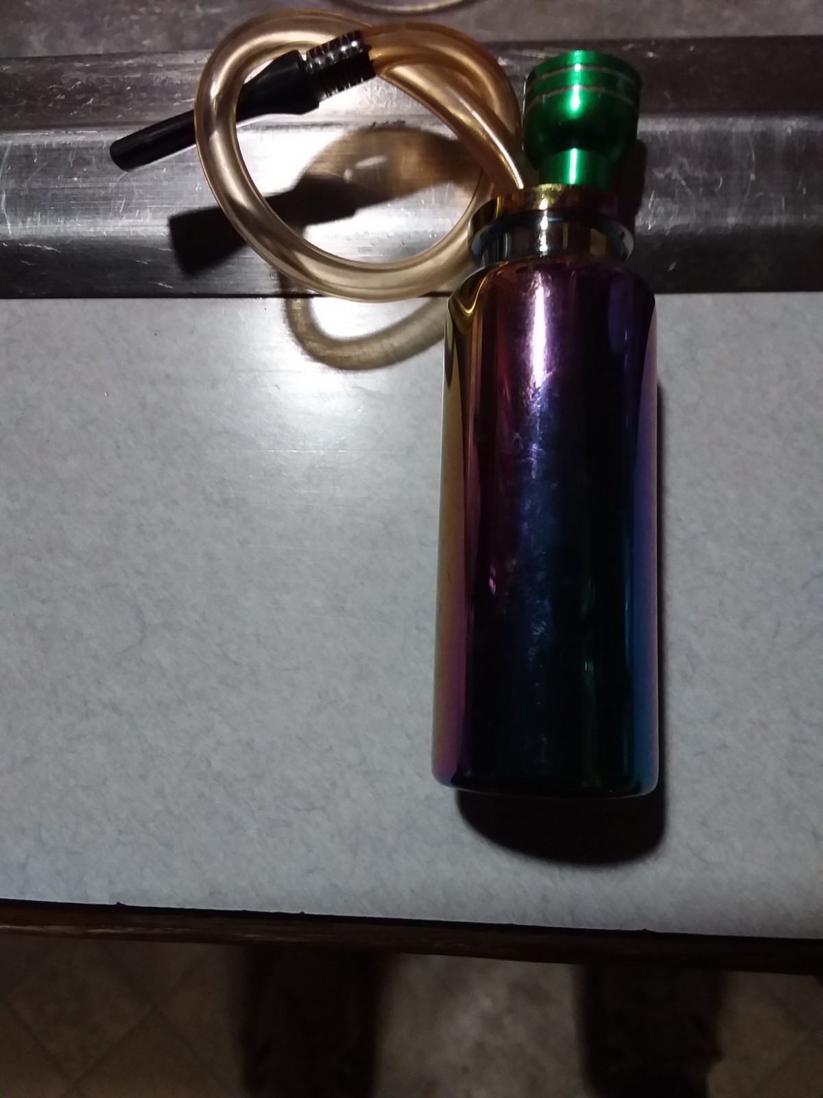 Iridescent Cammilien Glass Bubbler Alluminum Bowl Rubber Clear Hose W/ Black Tip