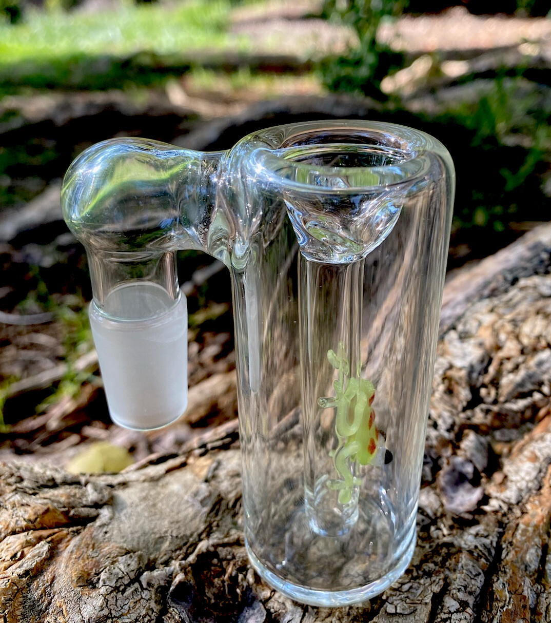 Thick Glass Ash Catcher bowl 18mm Male 90 Degree Downstem Fixed Frog Design