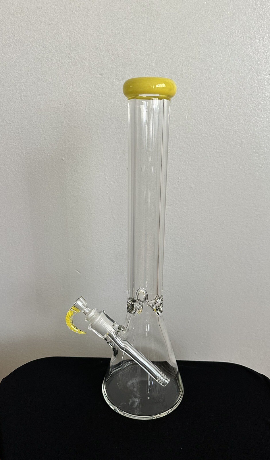18” Hookah Water Pipe Beaker Yellow Top 9mm Glass