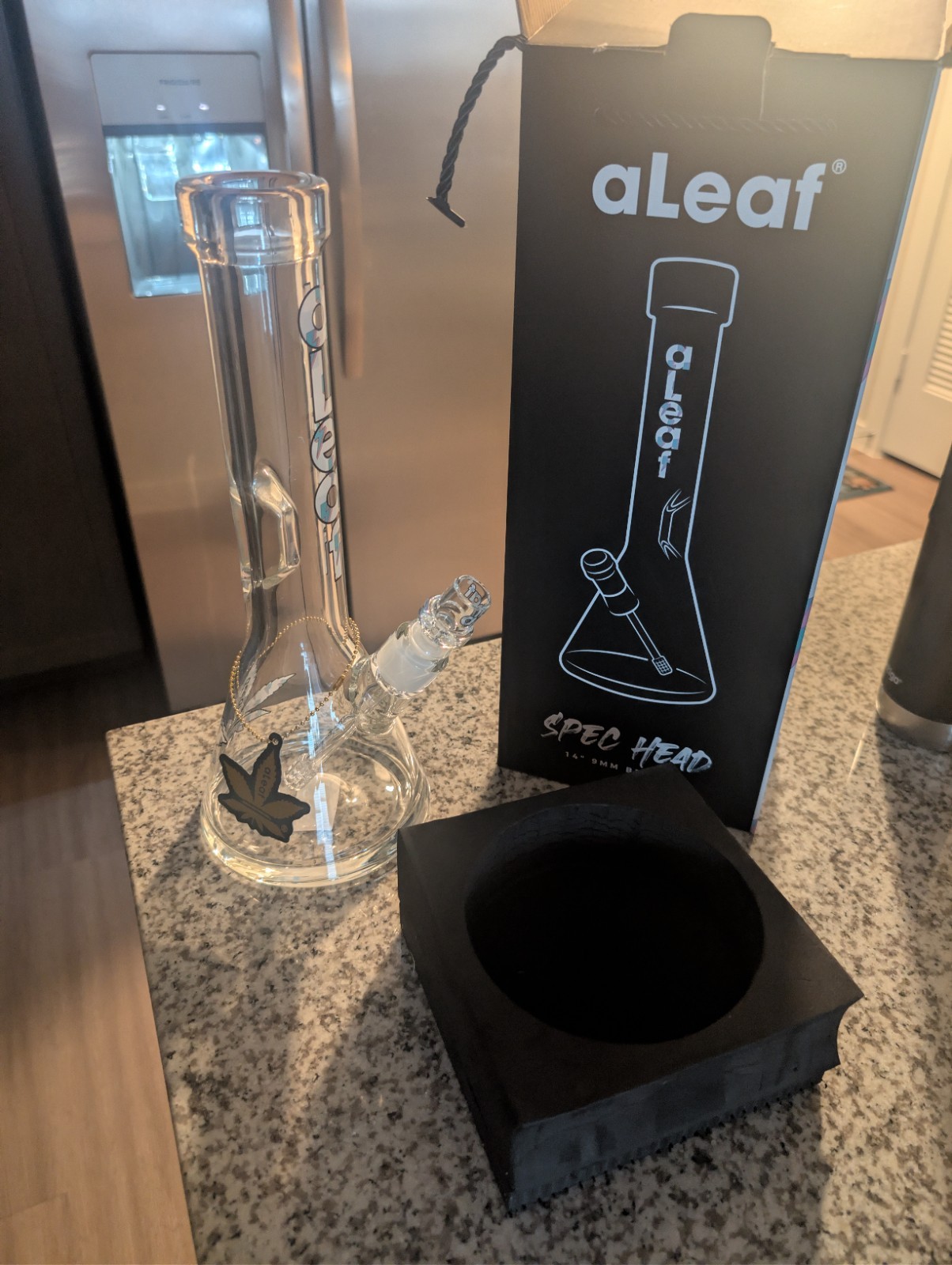 14&Prime; Aleaf BRANDED Spec Head Super Thick Glass Baby Blue/Pink w Diffused Downstem