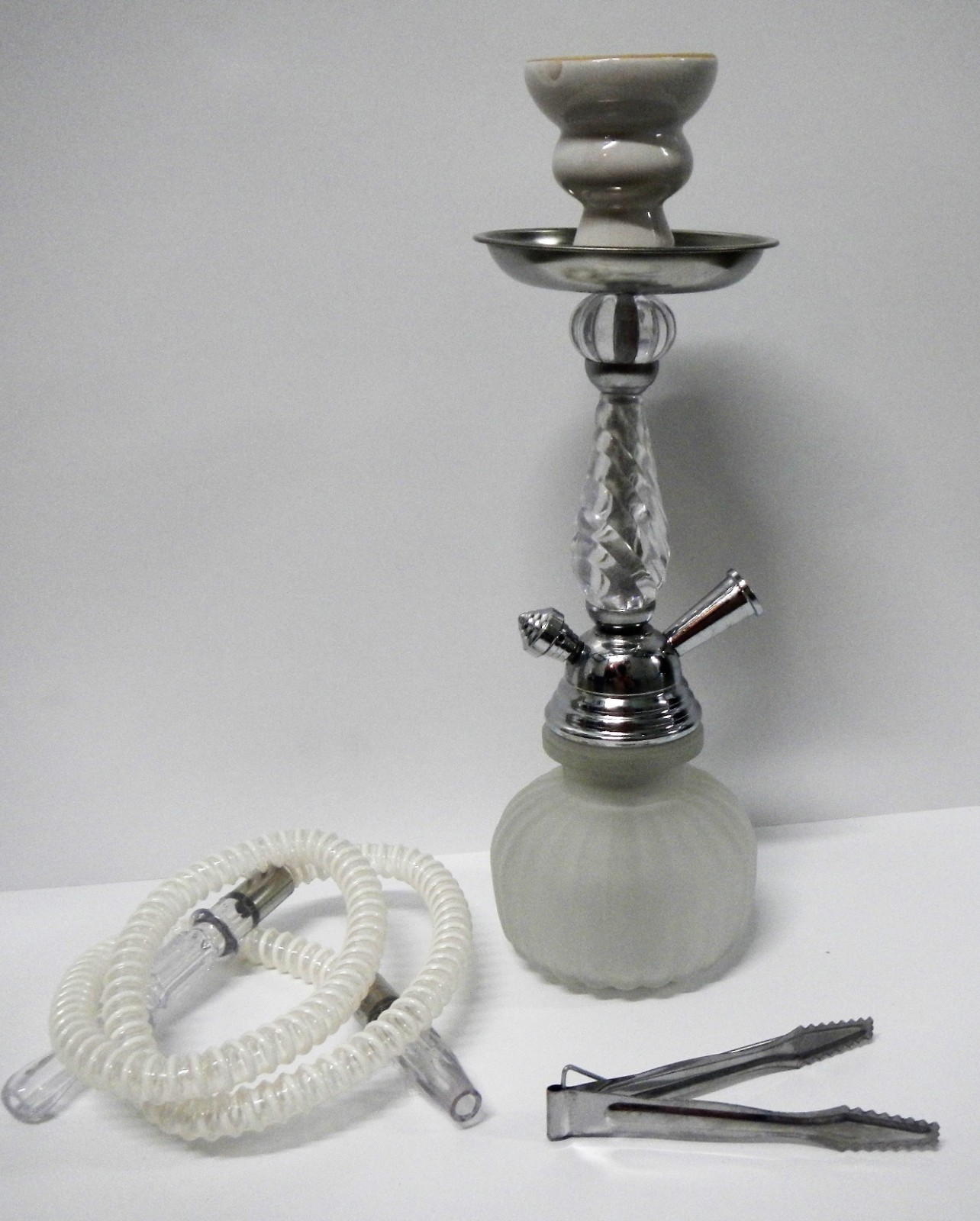 Posh Hookah 12in Set with Glass Base Silicone Hose & Metal Tray in WHITE 4014