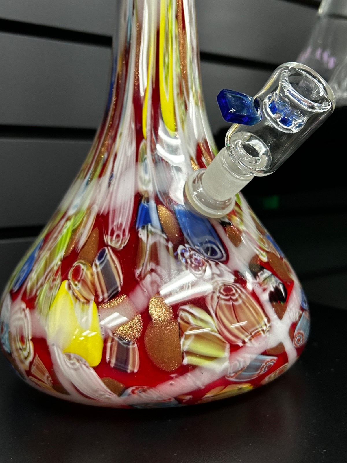 Handmade Multi-color Raked Glass 30&Prime; Water Pipe