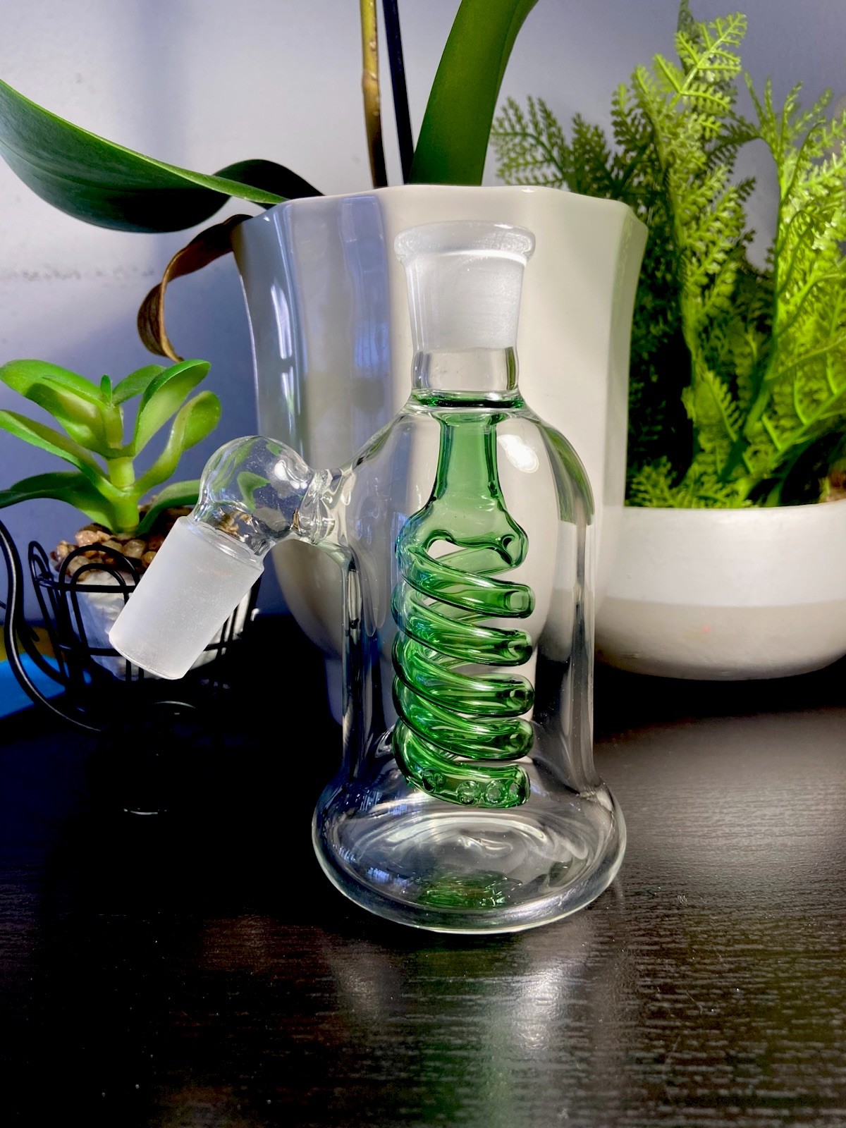 18mm Spiral Green Glass Ash Catcher Water Pipe 45 Degree