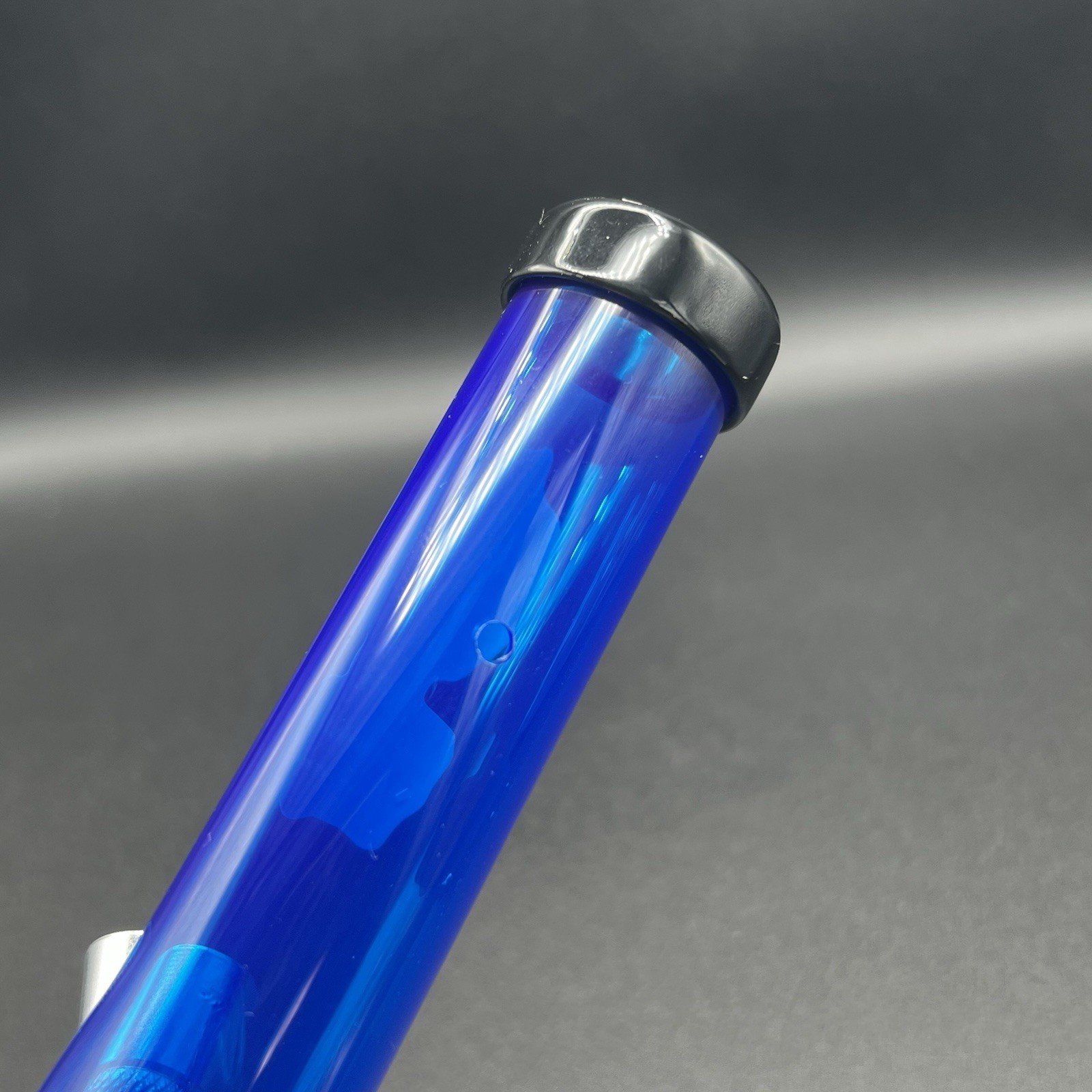 6&Prime; Acrylic Plastic BLUE Bong Traveler Portable Small Water Pipe Hookah Bong