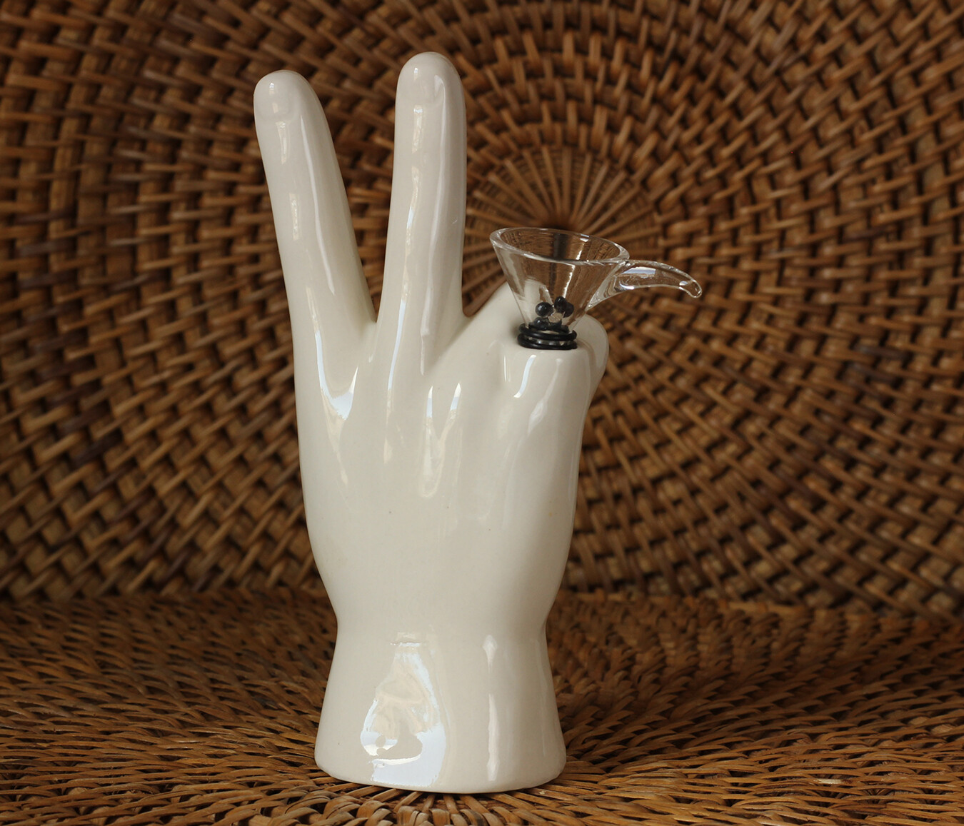 PEACE SIGN PIPE Nice smoking Pipe _ thick Ceramic 5.5&Prime; L 2&Prime; W