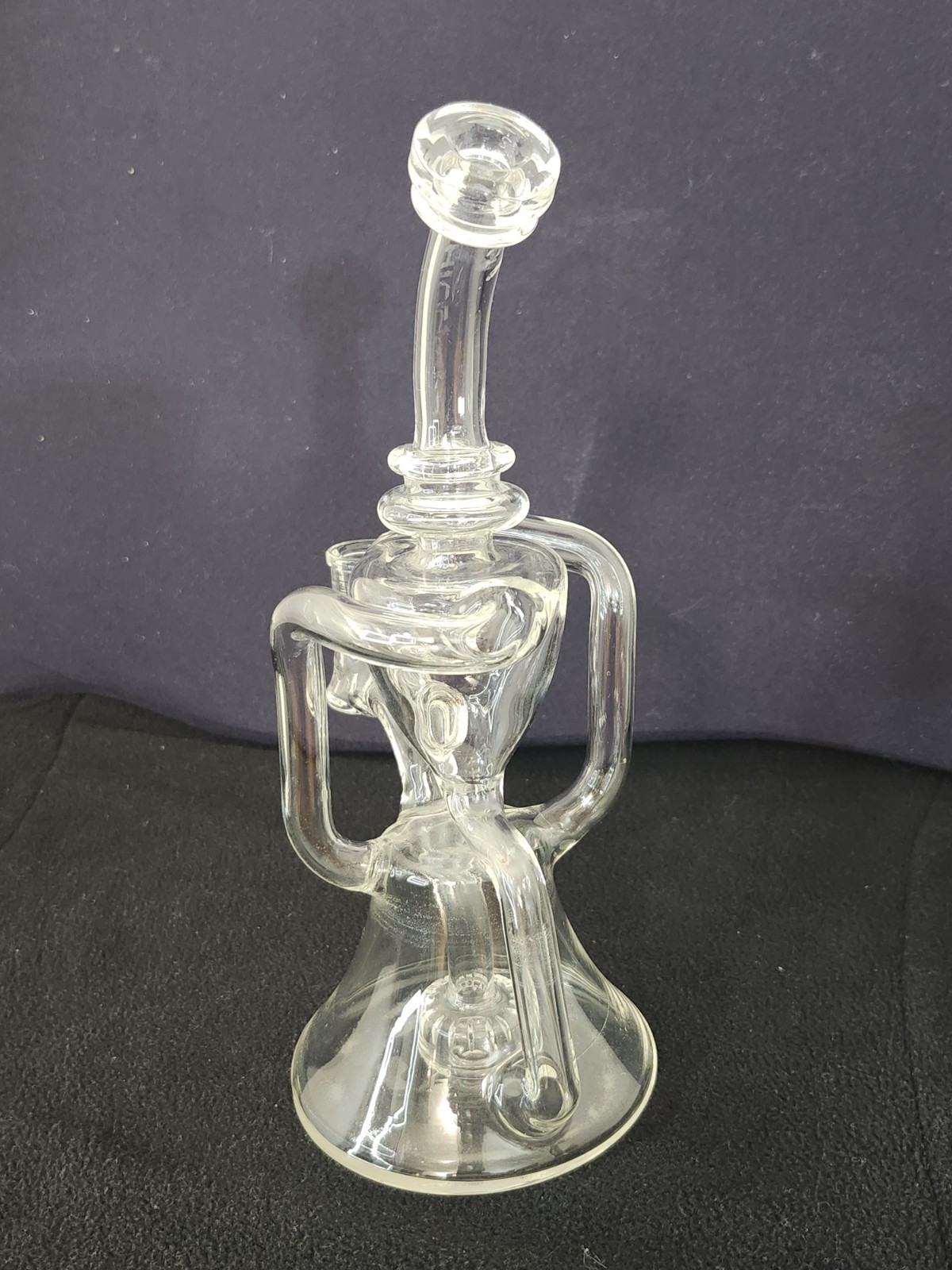 10&Prime; Klein Dual Uptake Recycler Glass Bong With Showerhead Percolator