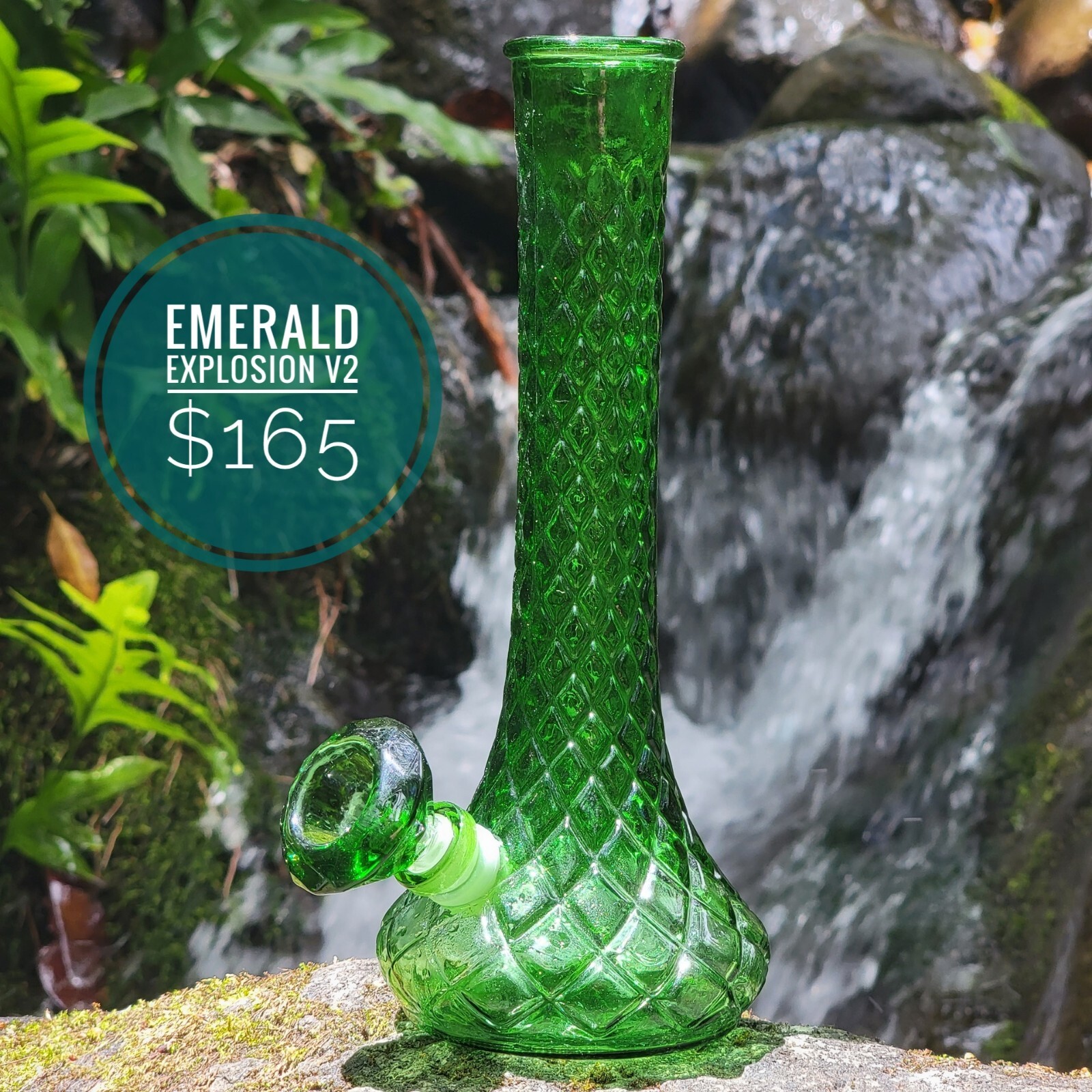 Vintage Upcycled Vase Bong Emerald Glass With Green Downstem And Diamond Bowl