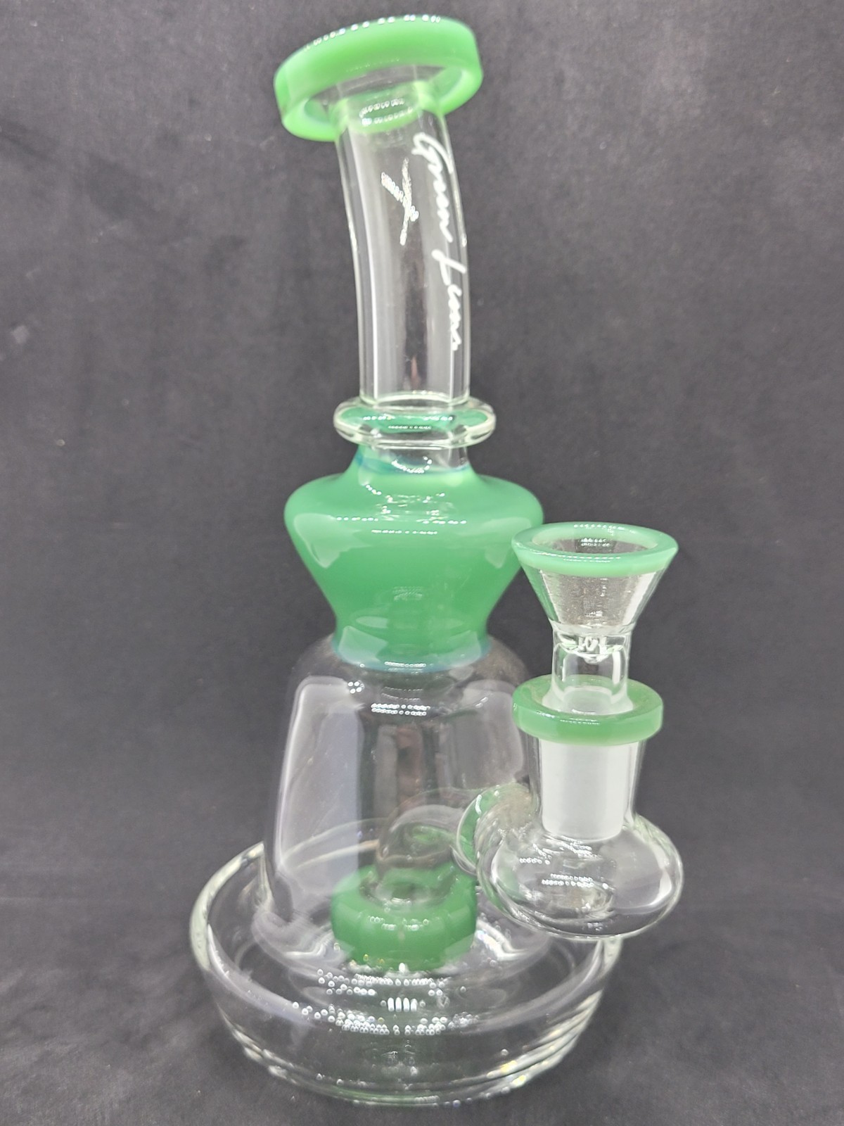6&Prime; Fat Bottom Glass Water Pipe – Thick Base Mini Bong – Inner Perc – Green