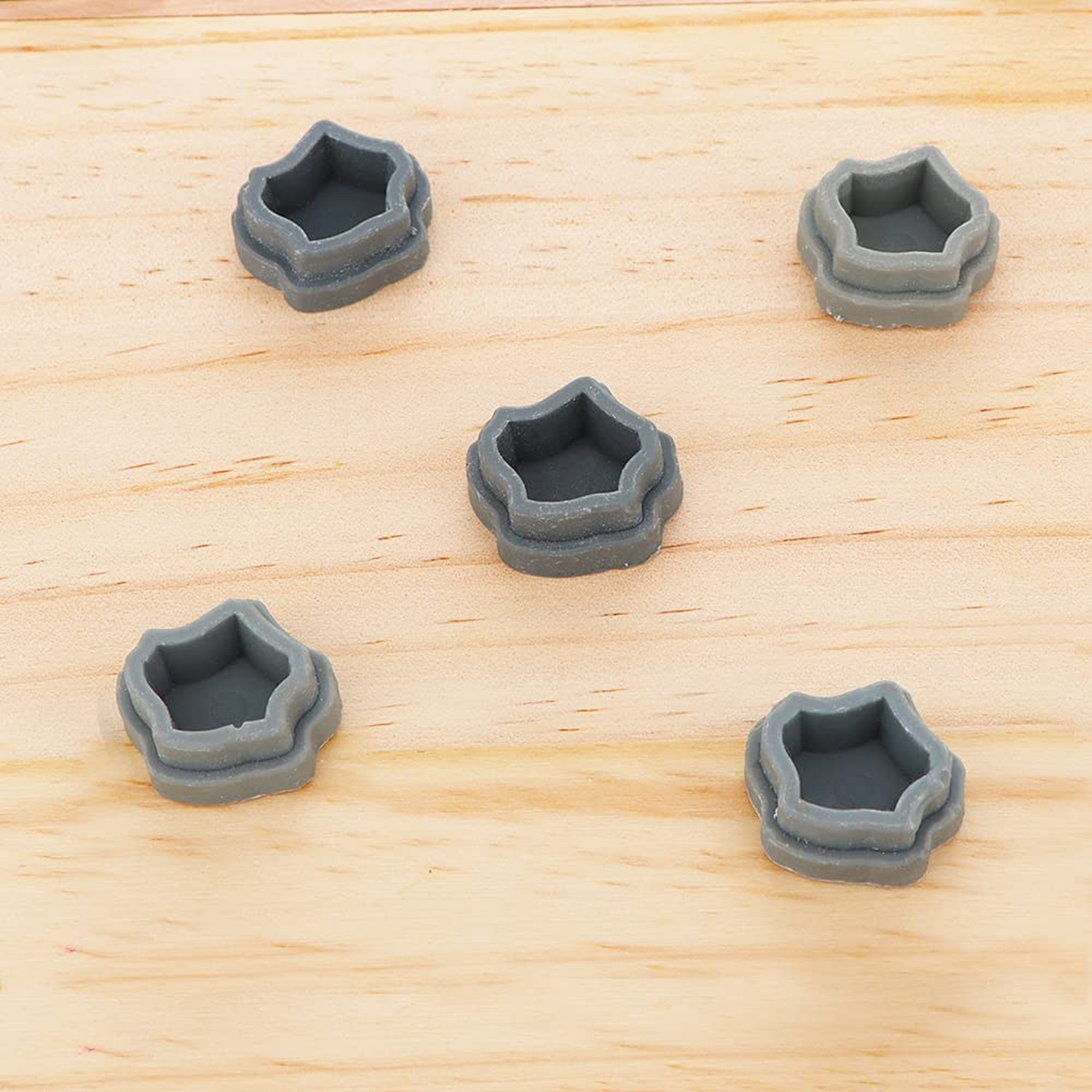 6 Pcs Spider Micro Water Bowl, Mini Resin Dish Tiny Bowl for Tarantula Spider…