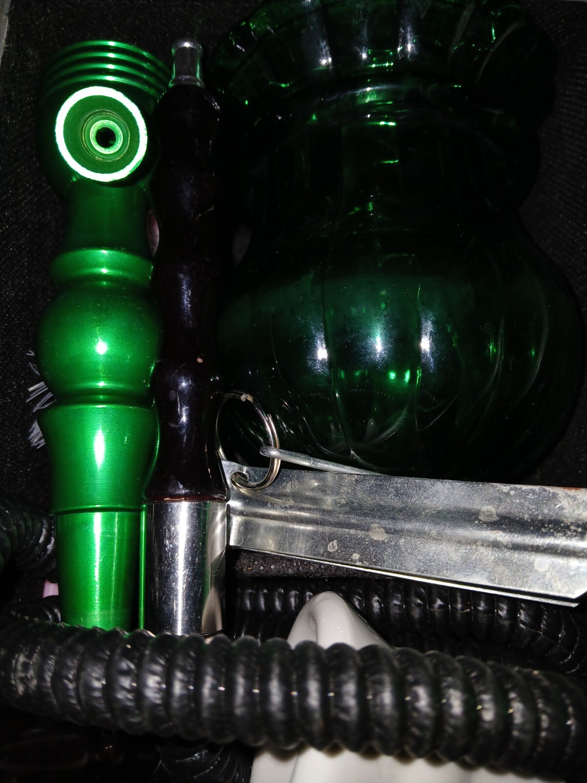 Green Minimalist Hookah Set with Quick Assembly – Premium Accessories Included