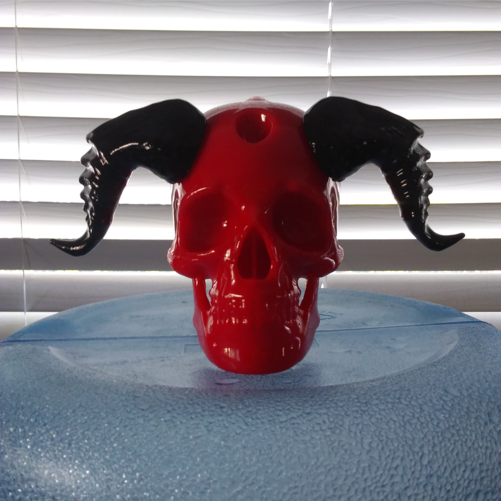 Devil Horned Skull Bong Bubbler Water Pipe