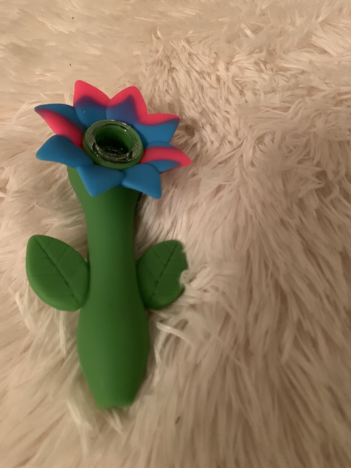 4.5” Silicone Flower Pipe | Assorted Colors