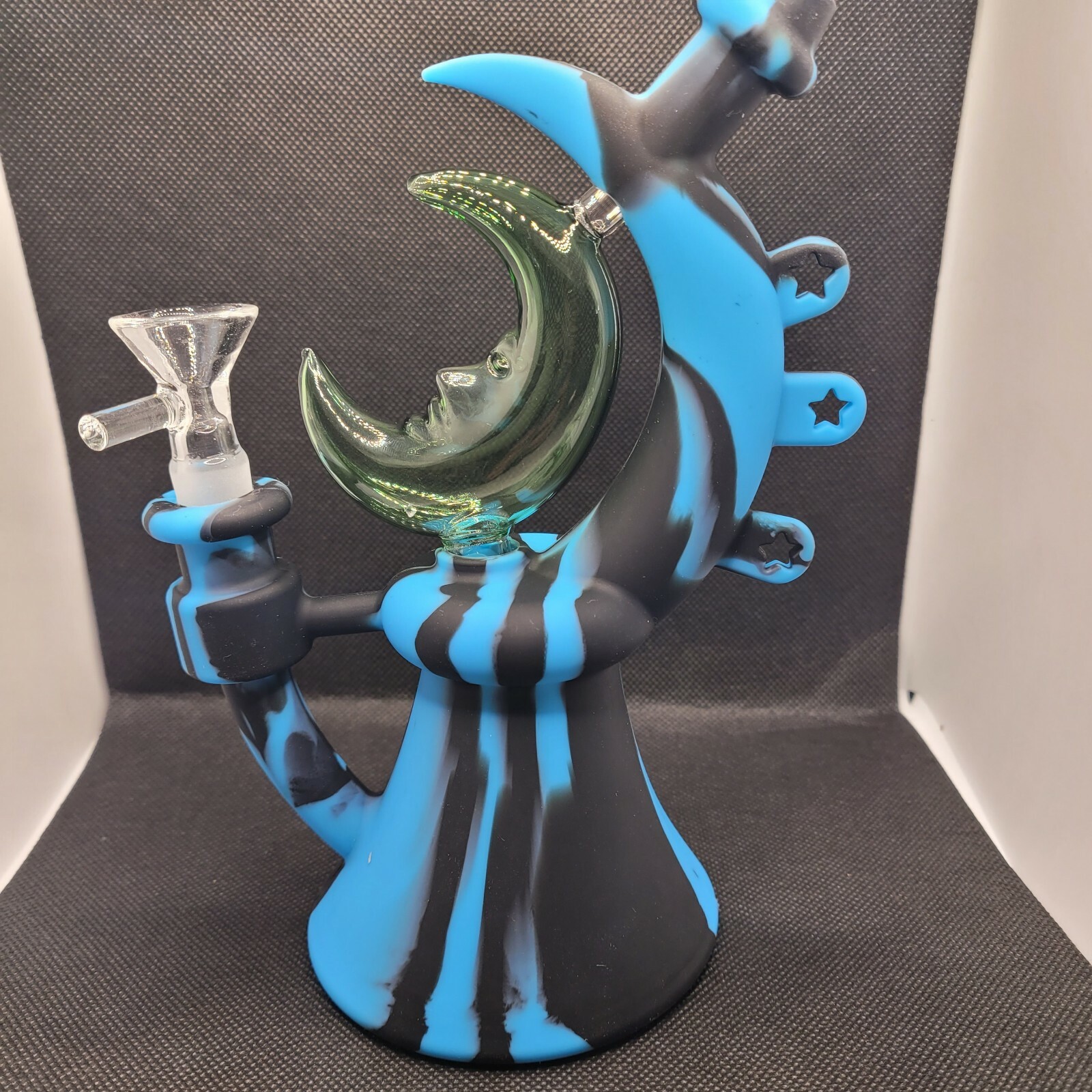 Atermis Moon Silicone Water Pipe – Blue & Black
