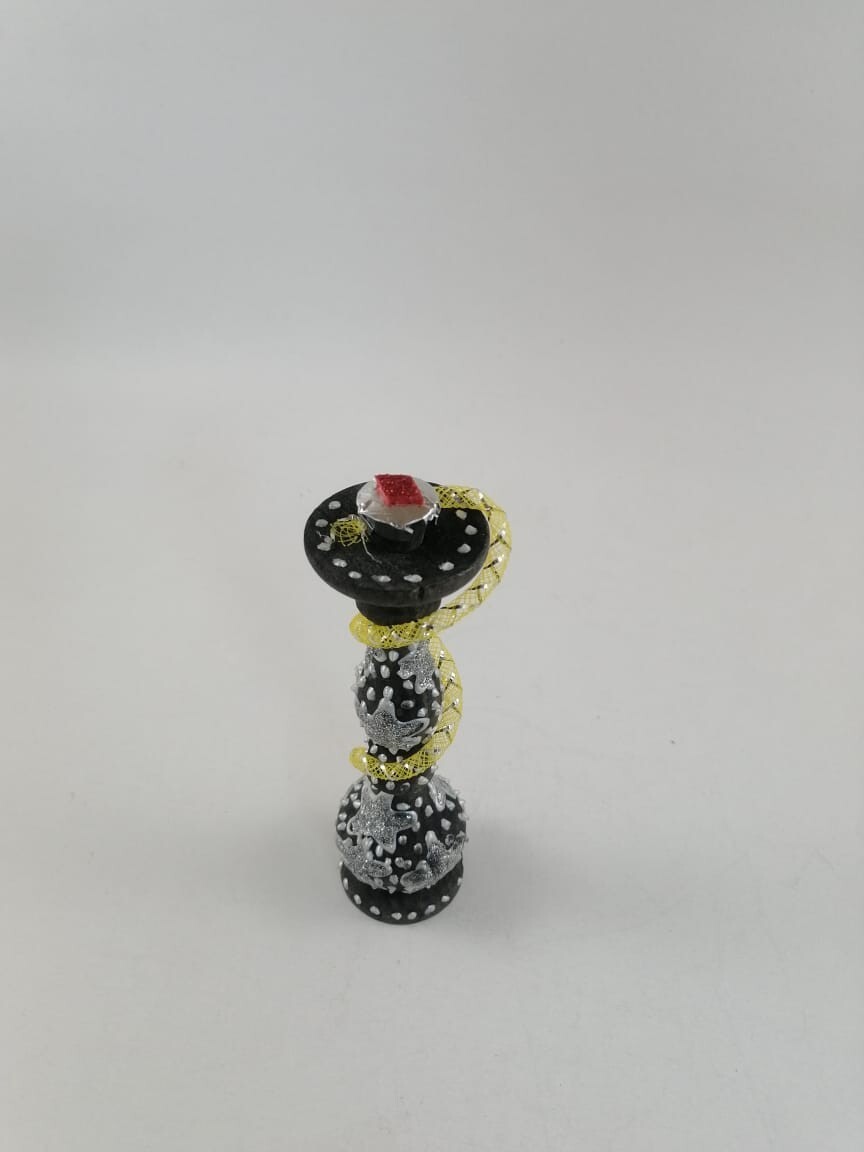 Handmade Wooden Hookah Sculpture Elegance in 5.5 inches