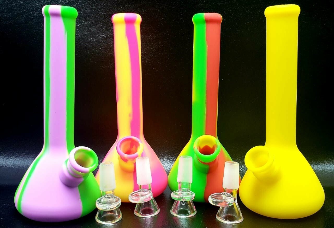 7&Prime; Inch 4 PIECE Unbreakable Silicone Bong Detachable Water Pipe + SCREENS!