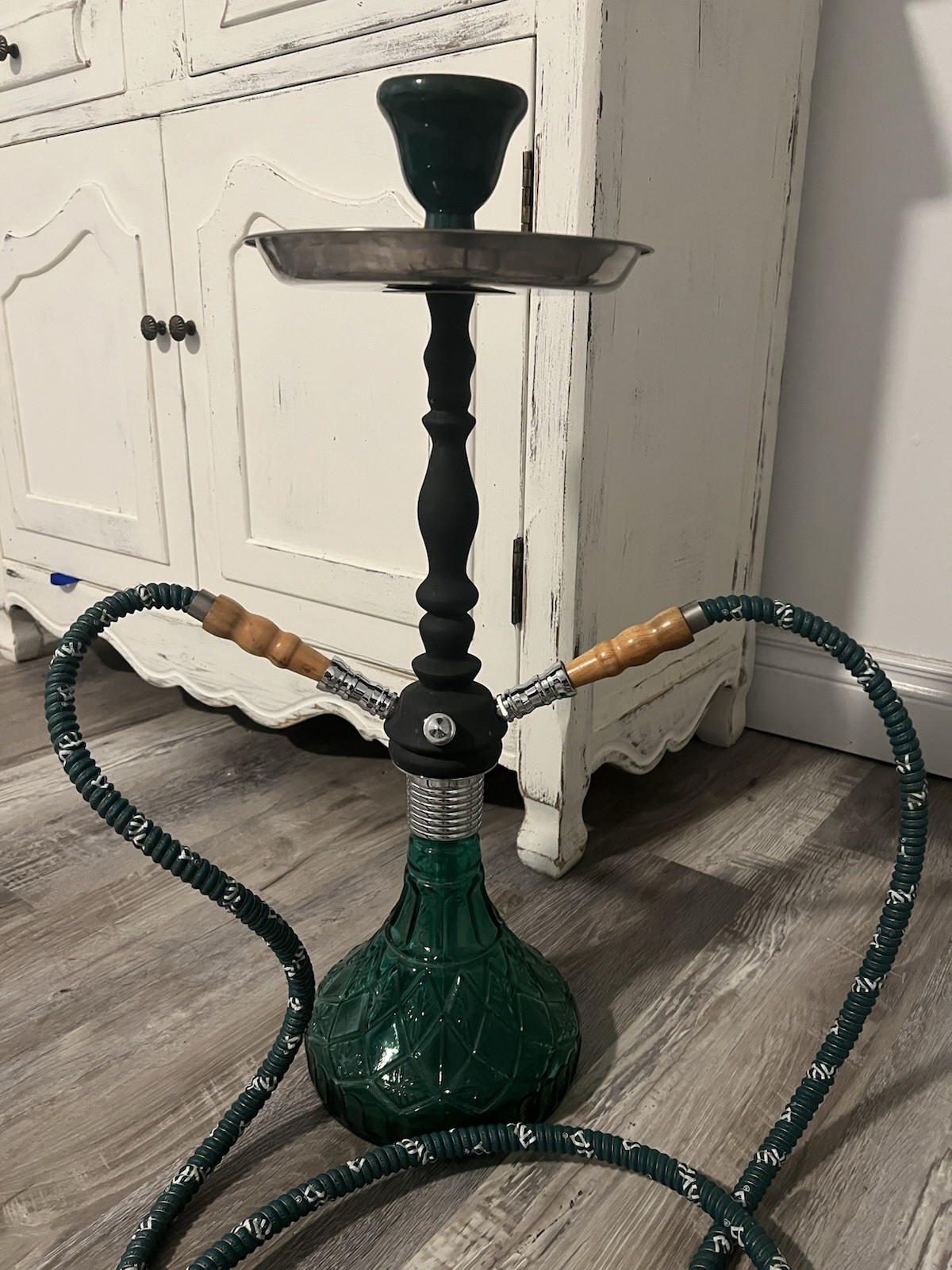 RARE MYA 24” PINEAPPLE Hookah SWEET LILY 2 Hoses Decorative Glass Base SO NICE!