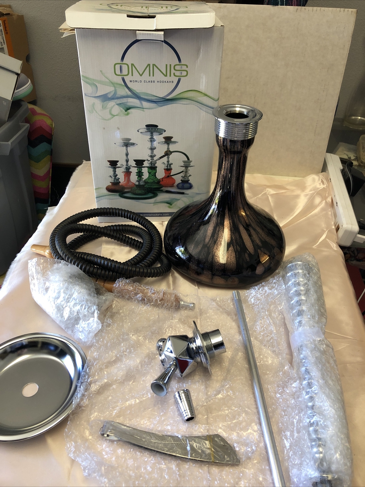 OMNIS World Glass Hookah Brown/Black Hookah W/ All Parts Box Is Damaged