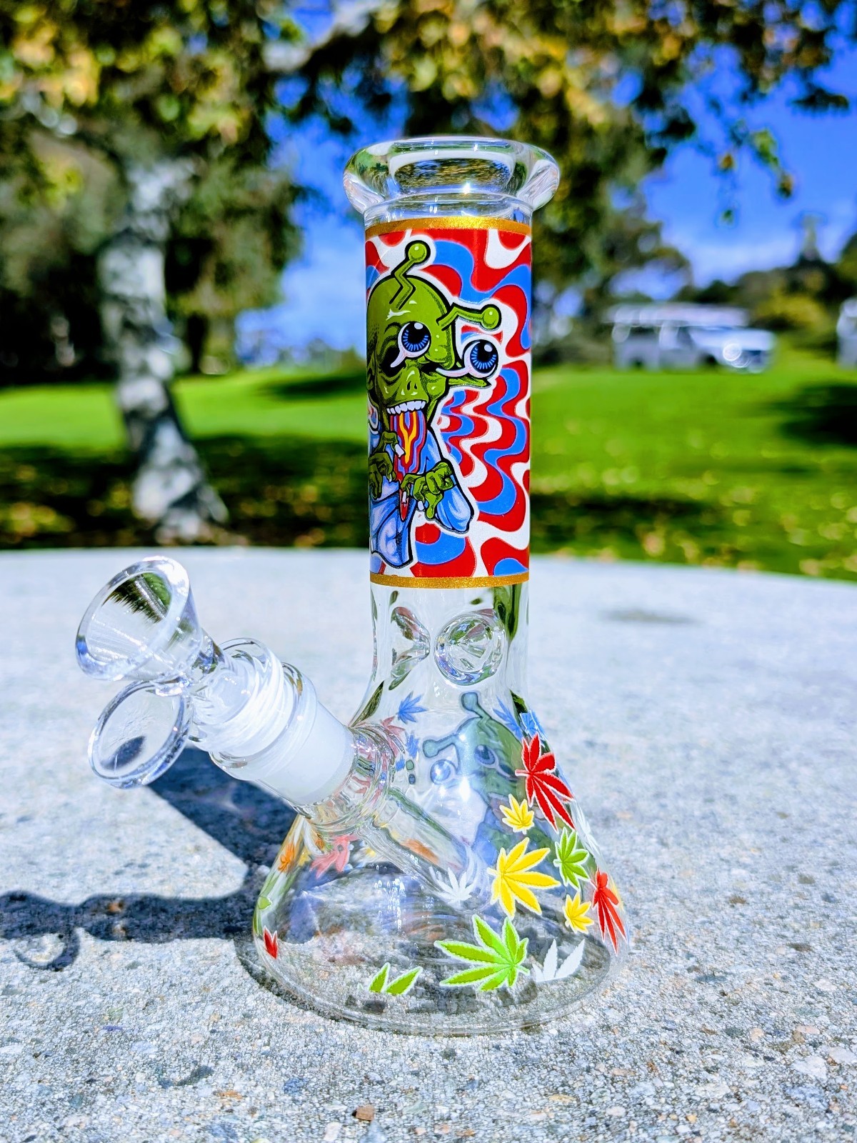 8 Inch Alien Decal Glass Beaker Bong Quality Tobacco Smoking Water Pipe Hookah F