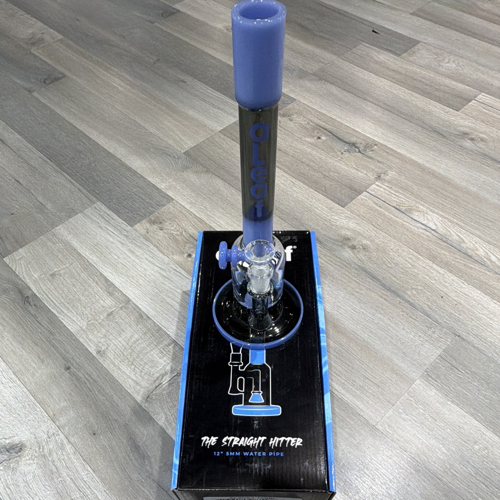 aLeaf The Straight Hitter 12&Prime; 5mm Glass Water Pipe Blue/Black