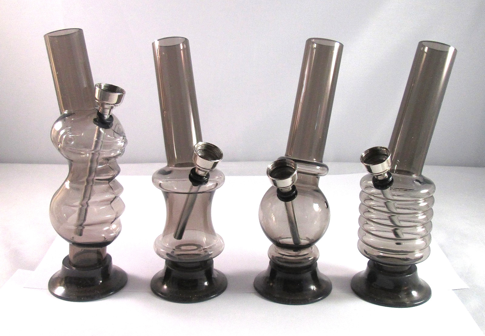 Acrylic Smoking Water Pipe Bubbler 6&Prime; Clear Black Smoke Gray Bong Tobacco
