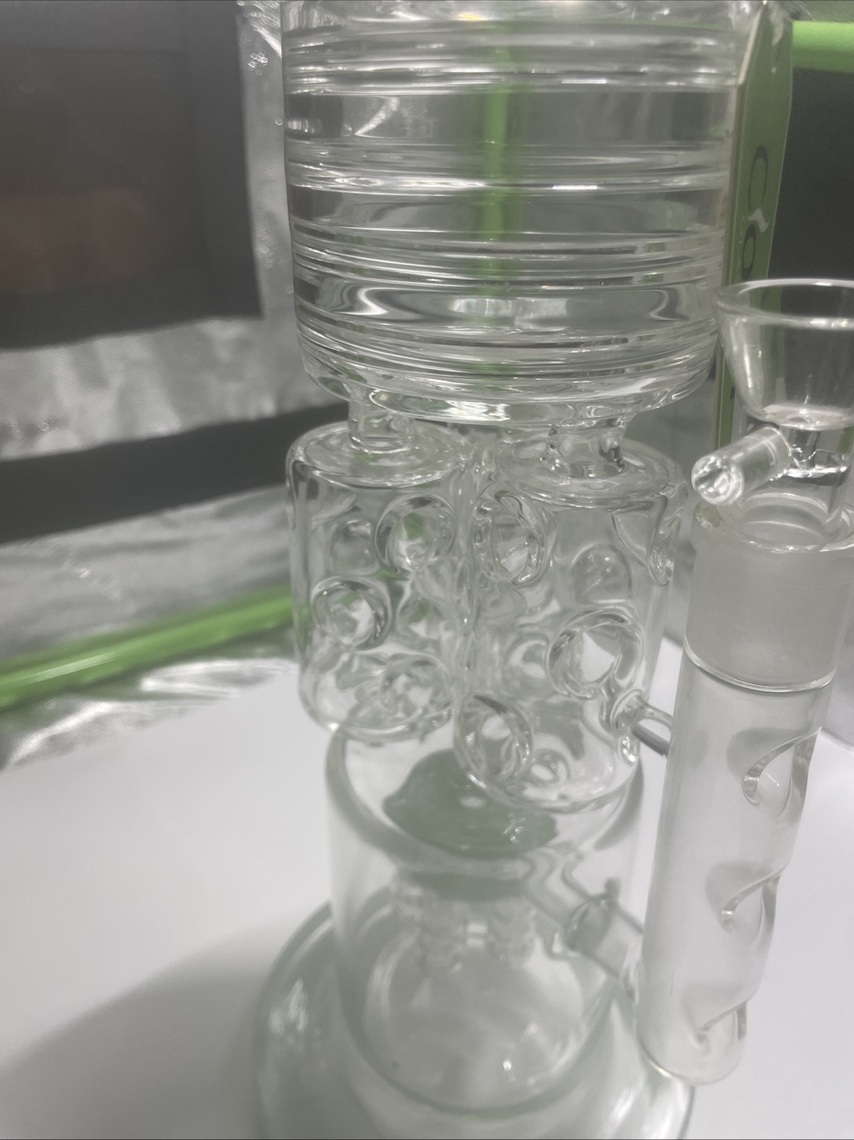 Clover 20 Inch Glass Water Pipe Hookah – Triple Percolater