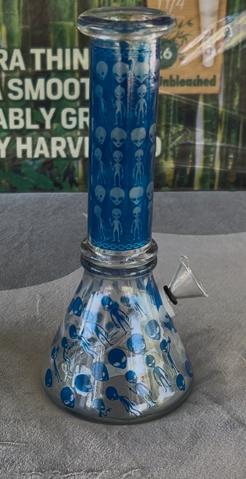 10” Alien Glass Bong