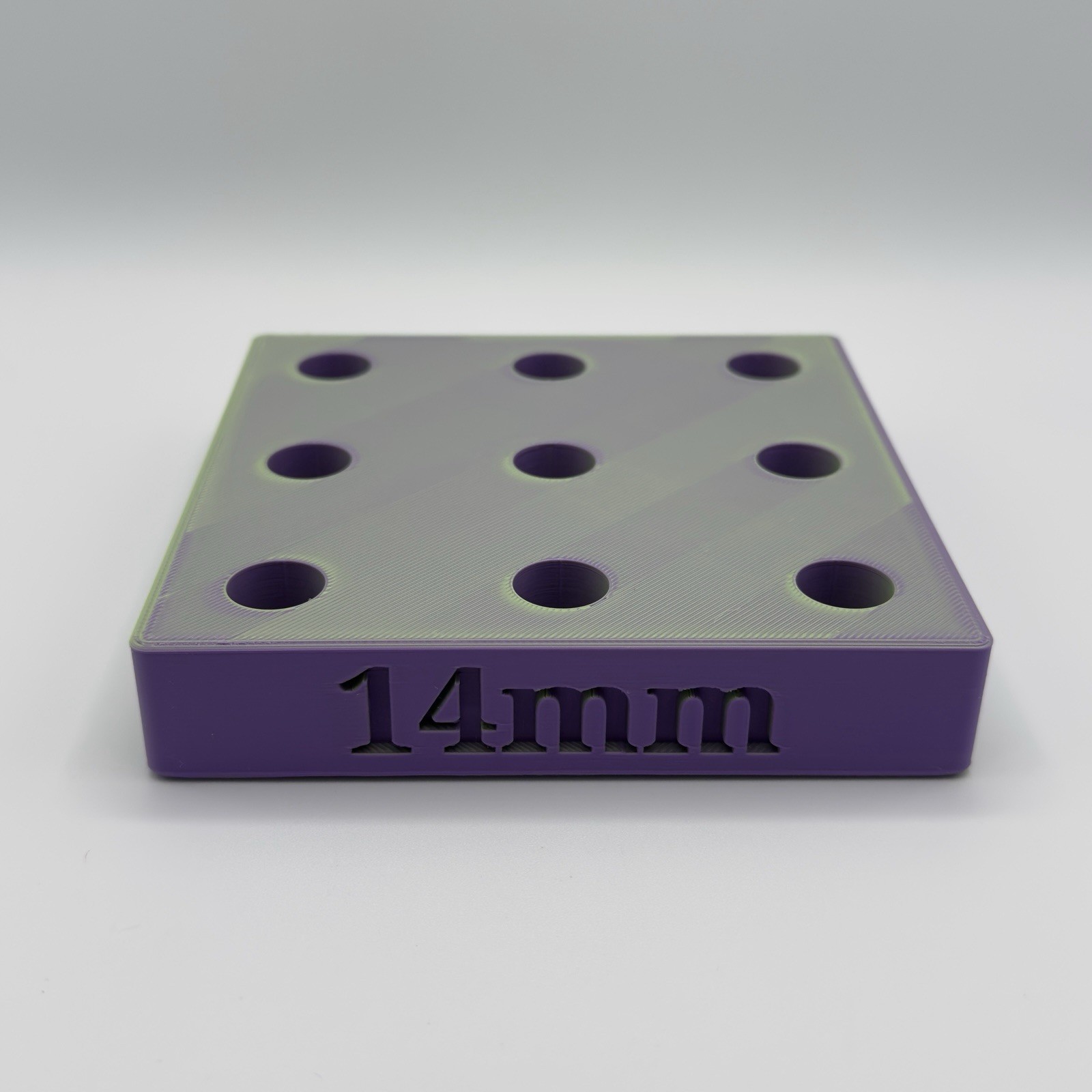 9 Piece Slot Display Stand For Water Pipe Bong Slides (10MM, 14MM, 18MM) Sizes