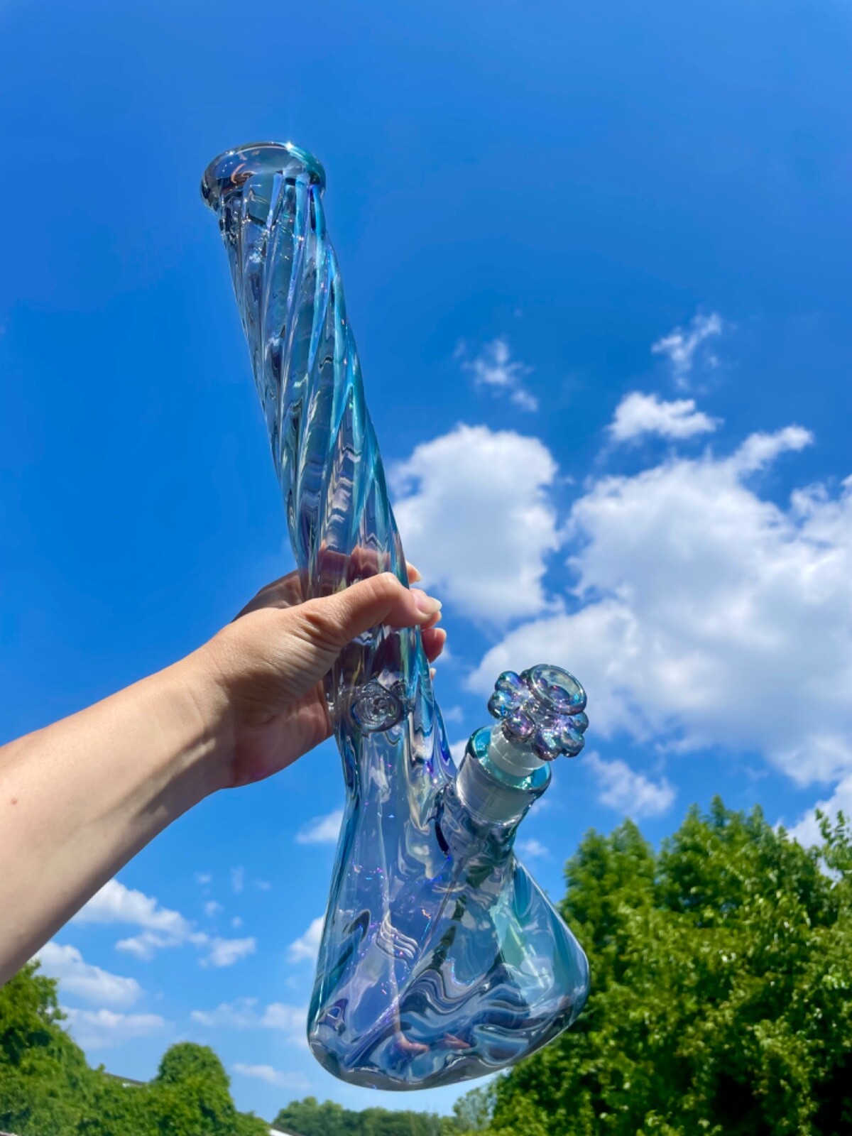 Hookah Water Pipe Glass 16” Iridescent Twisted Beaker Tobacco Bong W/Flower Bowl