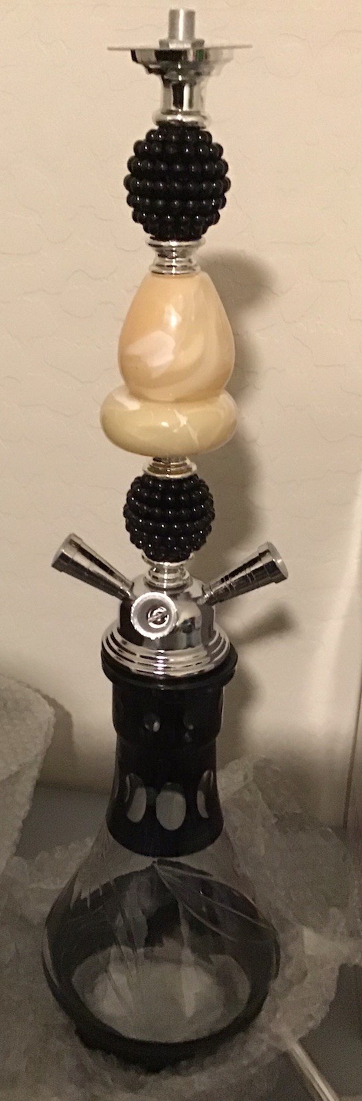 Hookah Glass & Ceramic Pipe Set with 4 Hoses, accessories – Black & White NEW