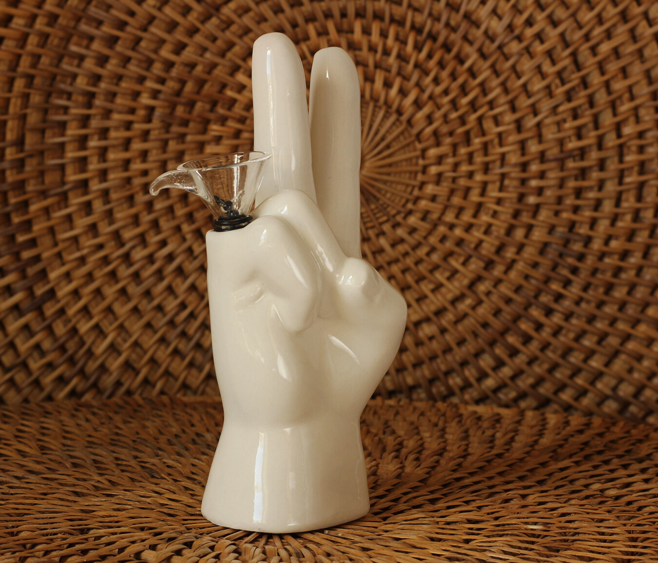 PEACE SIGN PIPE Nice smoking Pipe _ thick Ceramic 5.5&Prime; L 2&Prime; W