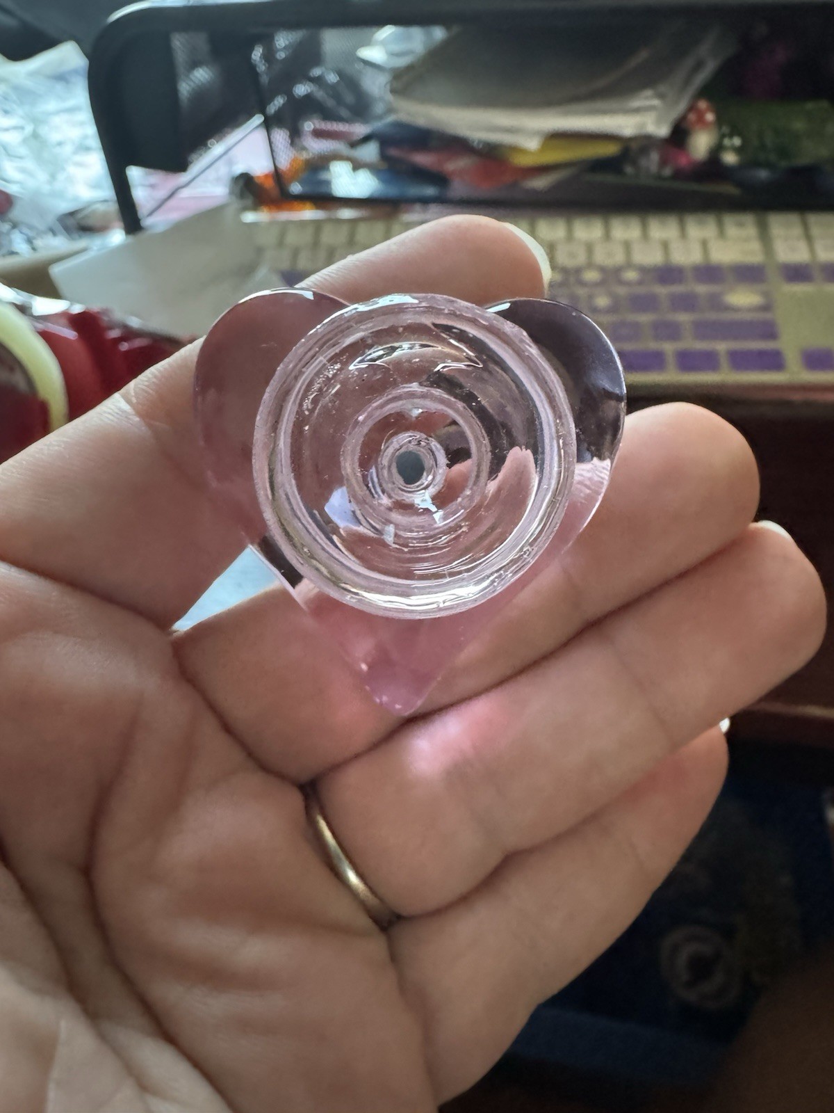 18mm Slide Bowl For Bong Pink HEART LOVE 18mm Bowl Girly Cute