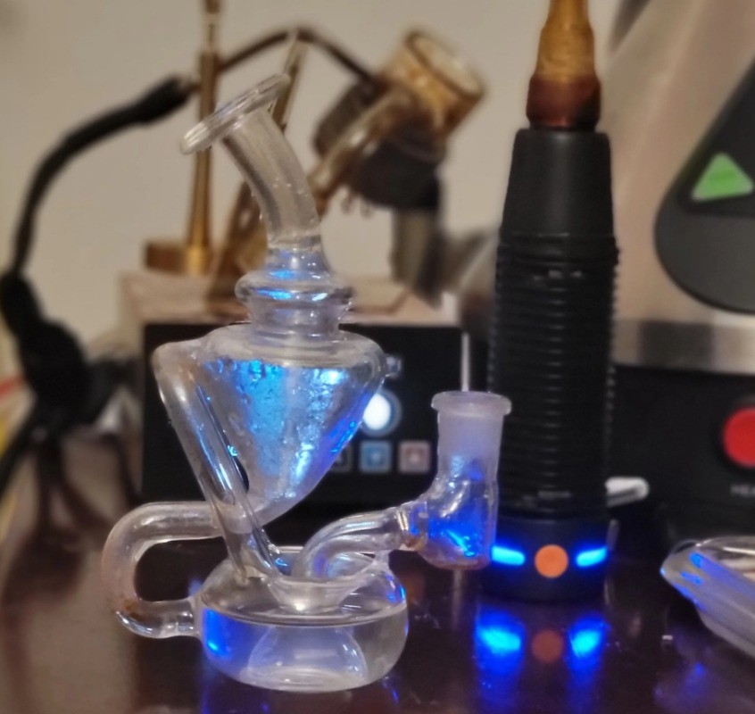 mini Glass Hookah Pipe Recycler Water Smoking Rig bong Hookah Bubbler 10mm