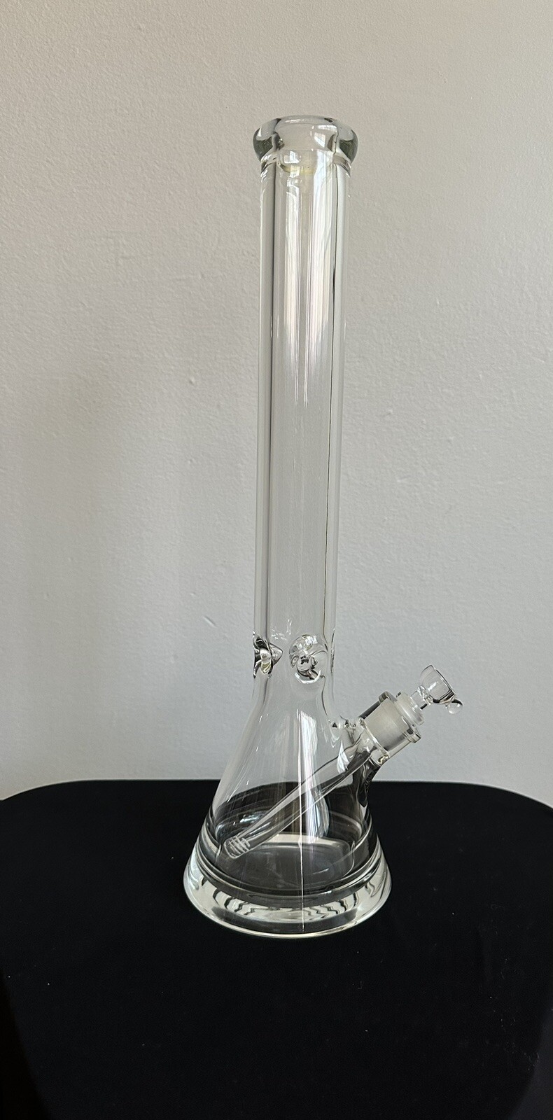 18” Beaker Water Pipe 9mm Glass Very Thick Base