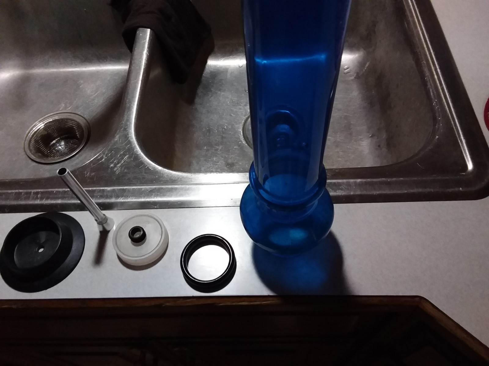 Clear Blue PVC bong Alluminum Screw Off Bowl With Stem Black Cylicone Mouth top!