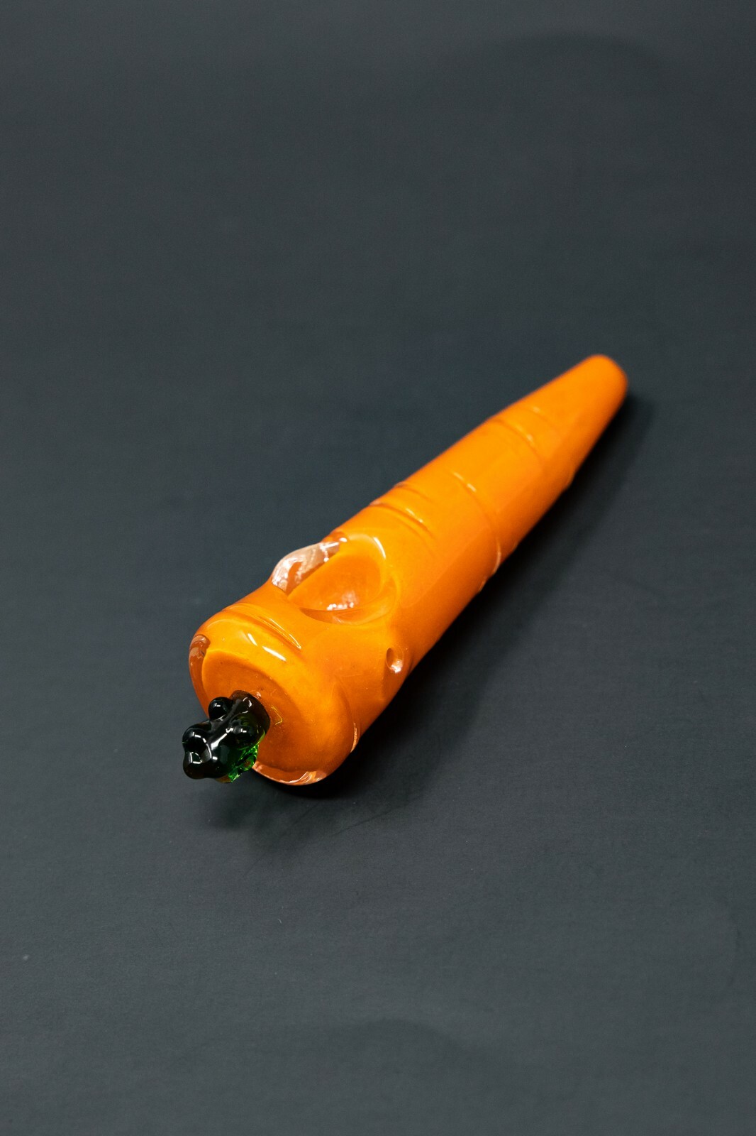 4&Prime; Collectible Carrot TOBACCO Glass Handmade Smoking Pipe – Fast Shipping